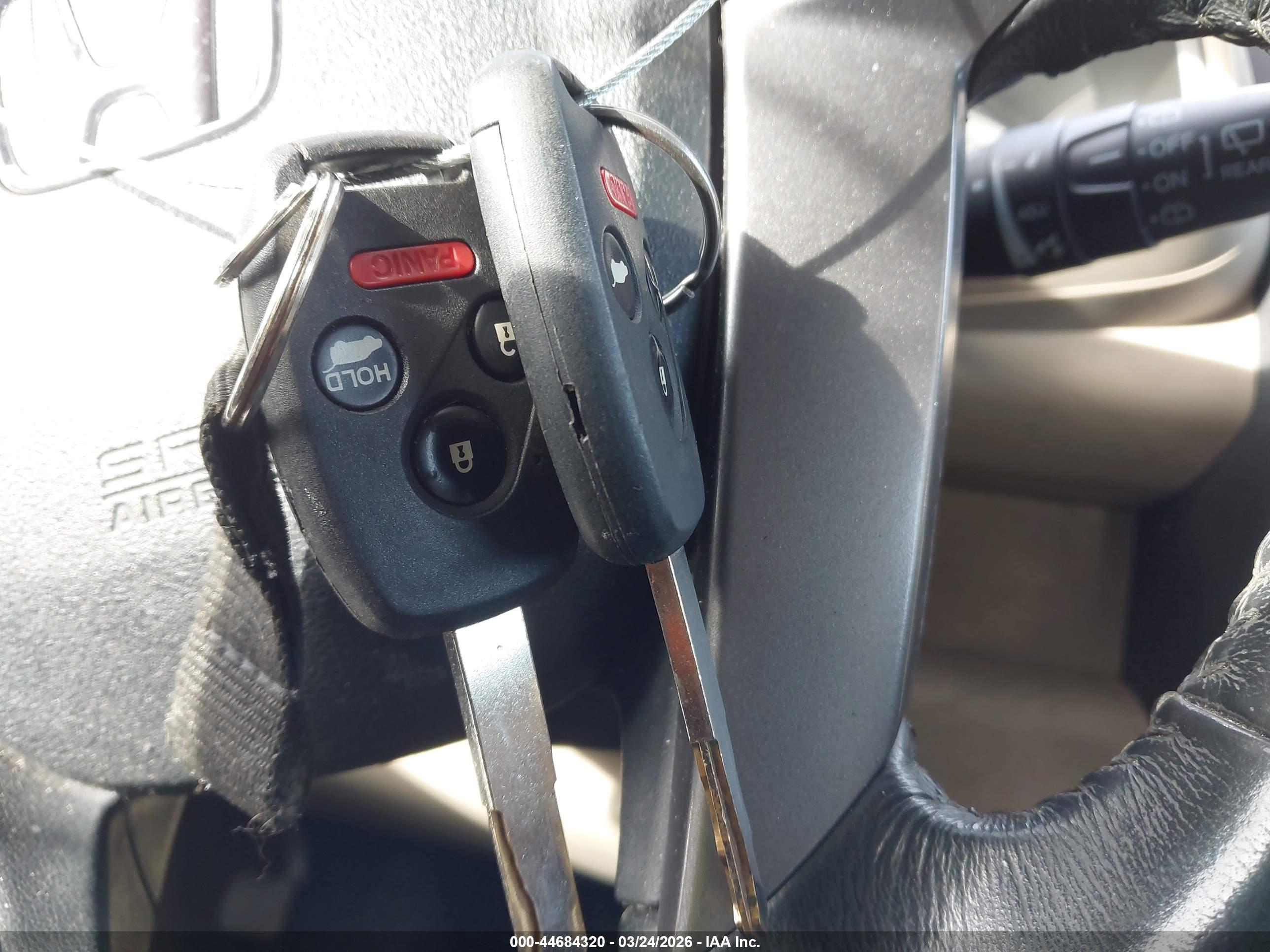 HONDA PILOT image 11