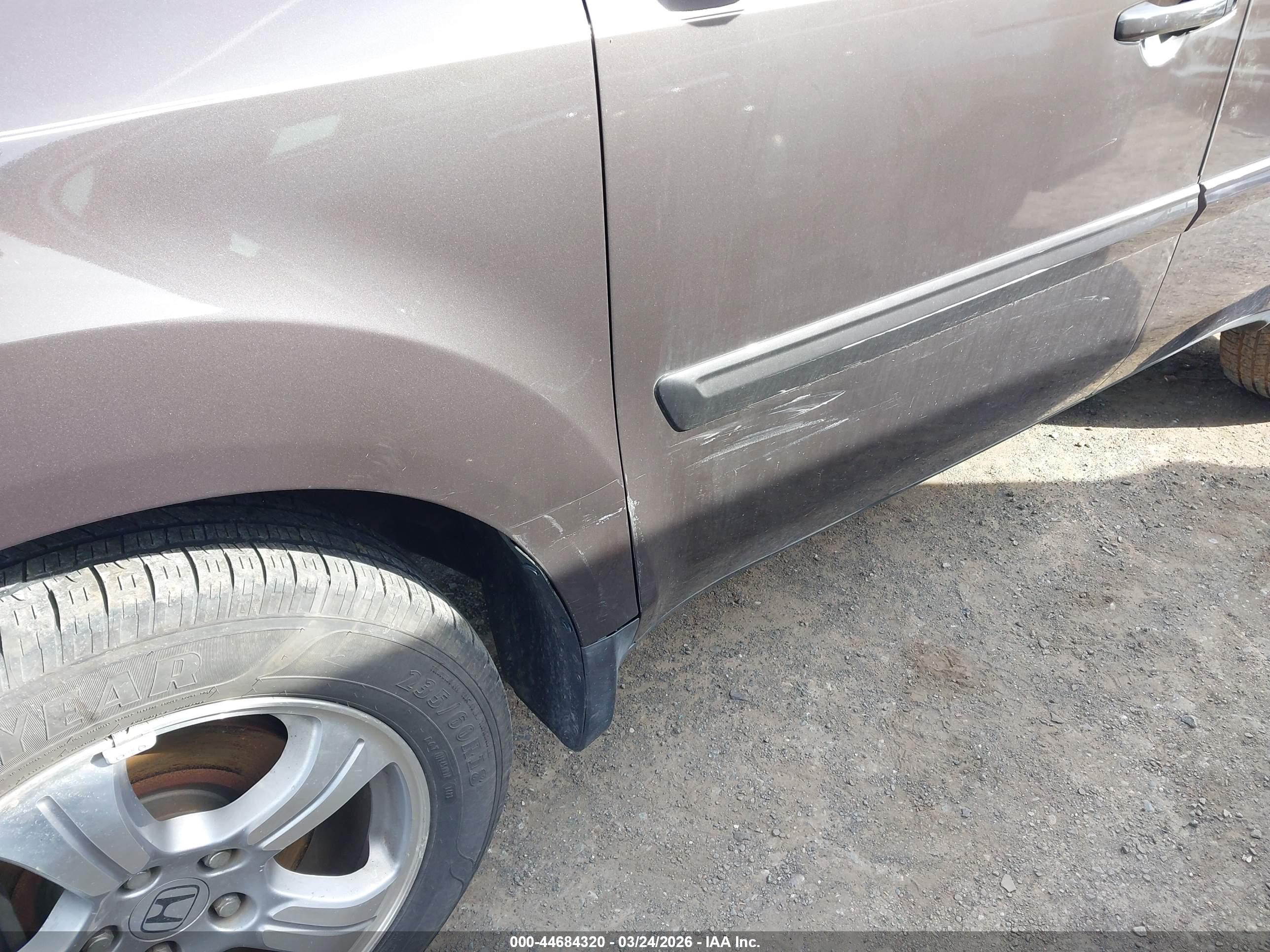 HONDA PILOT image 6