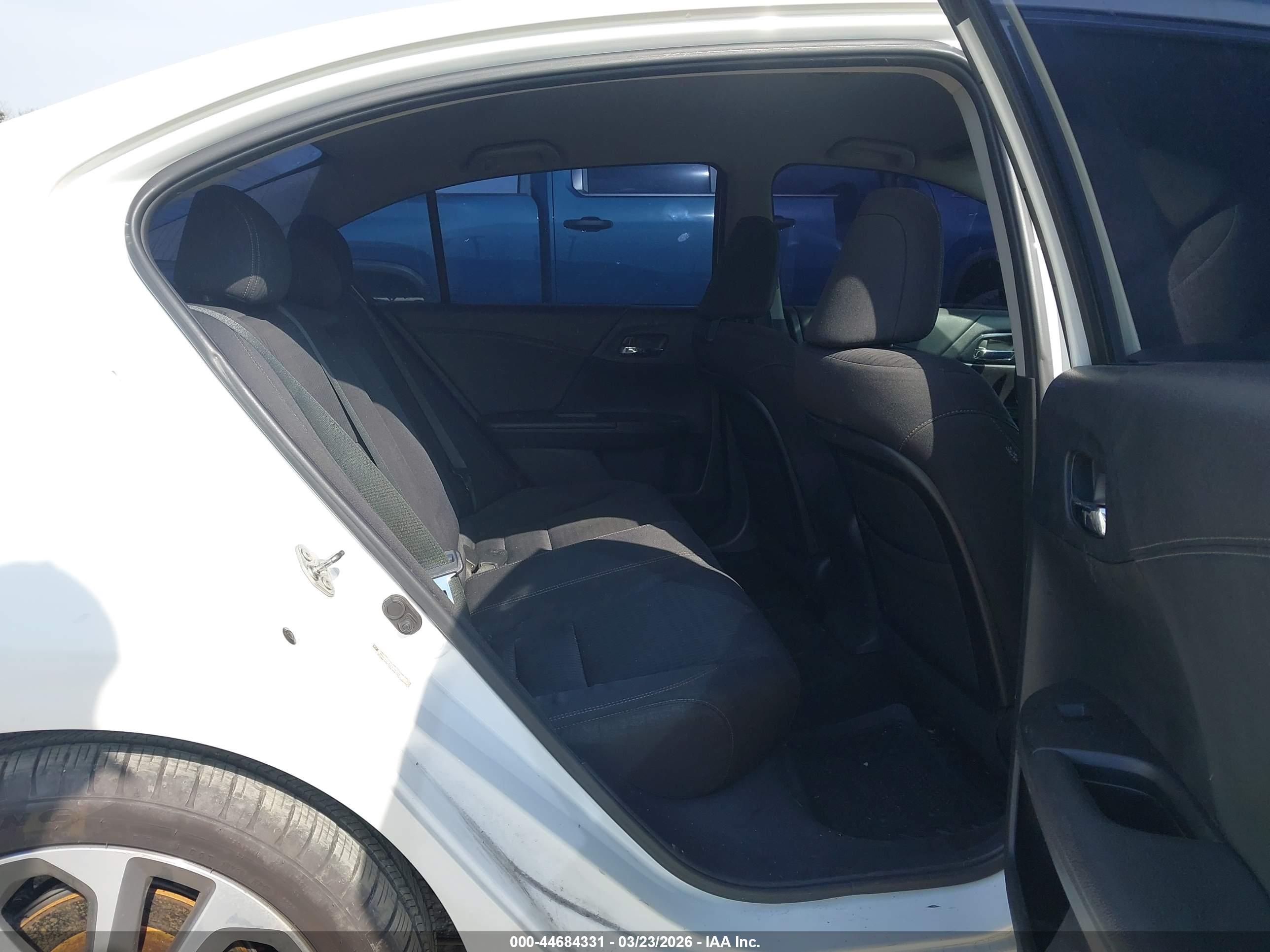 HONDA ACCORD image 8