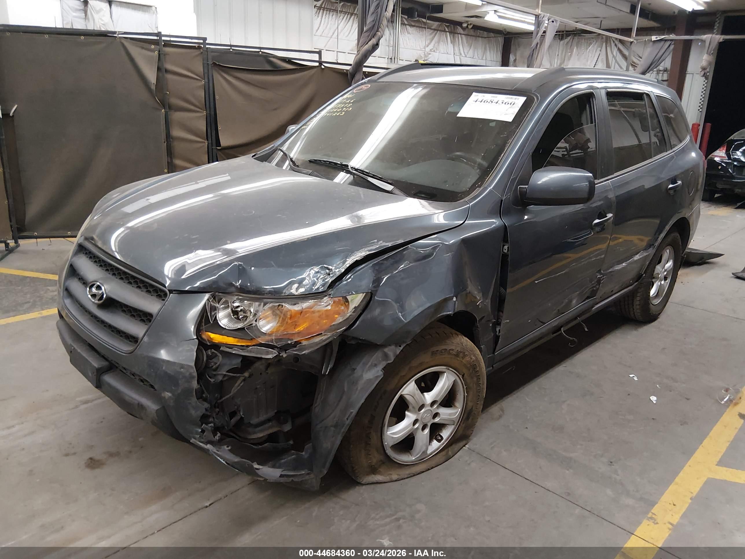 HYUNDAI SANTA image 2