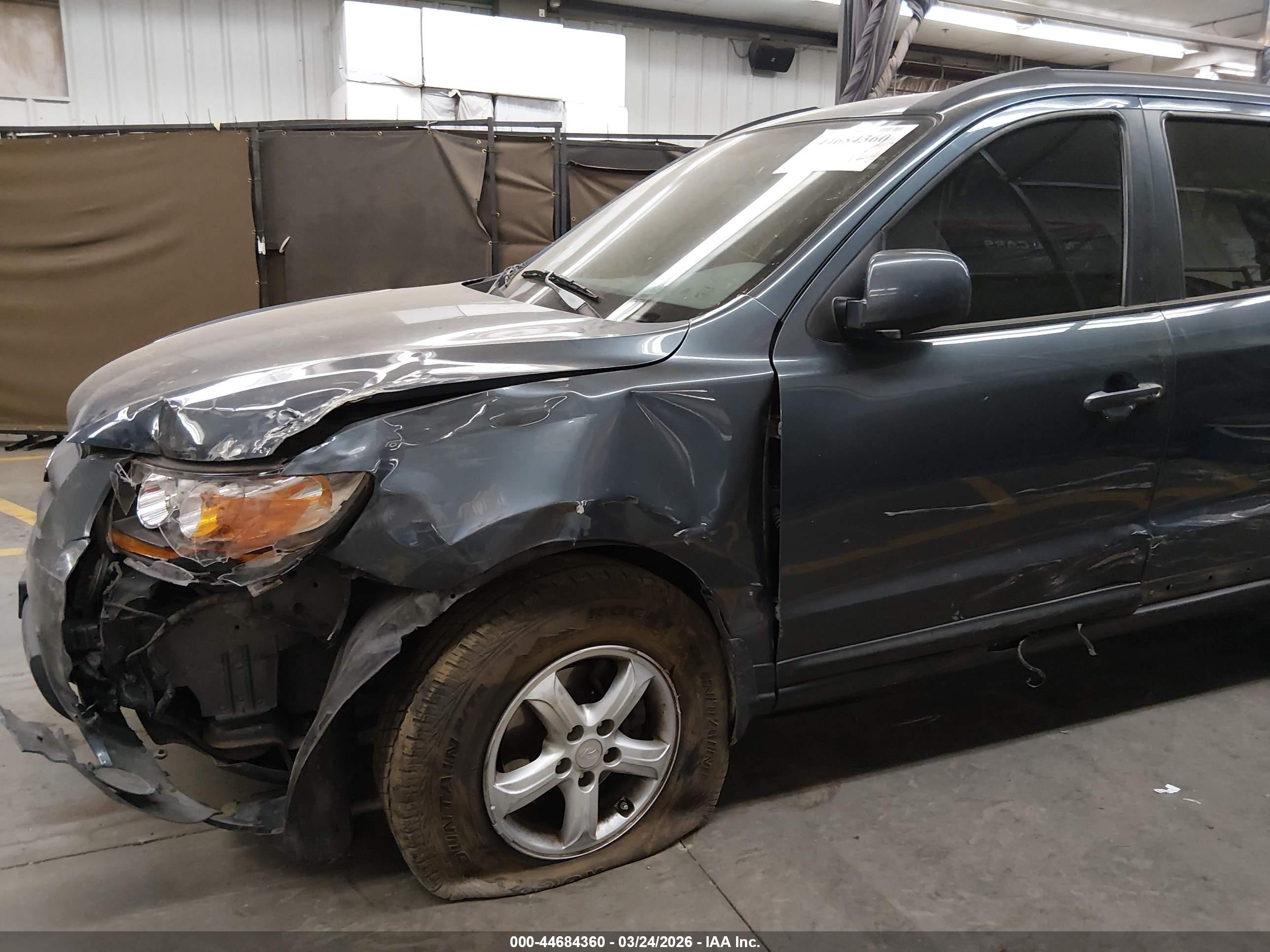 HYUNDAI SANTA image 6