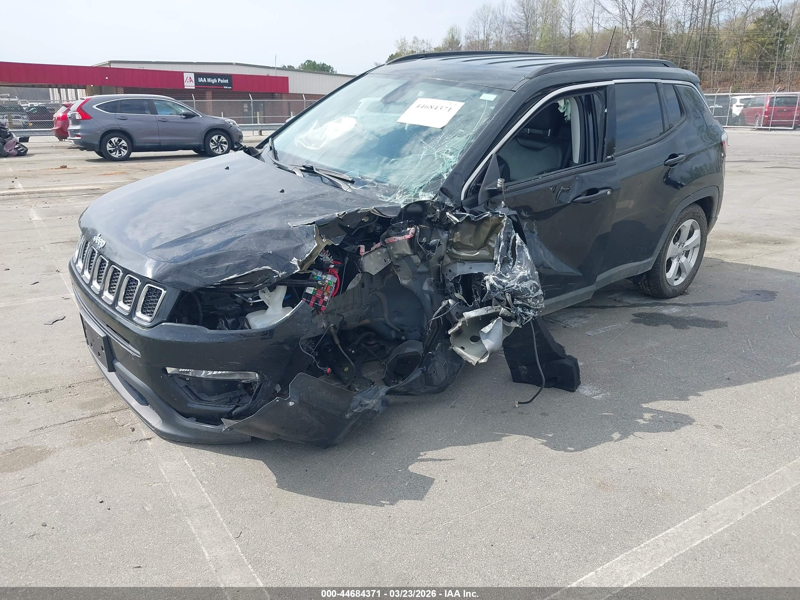 JEEP COMPASS image 2