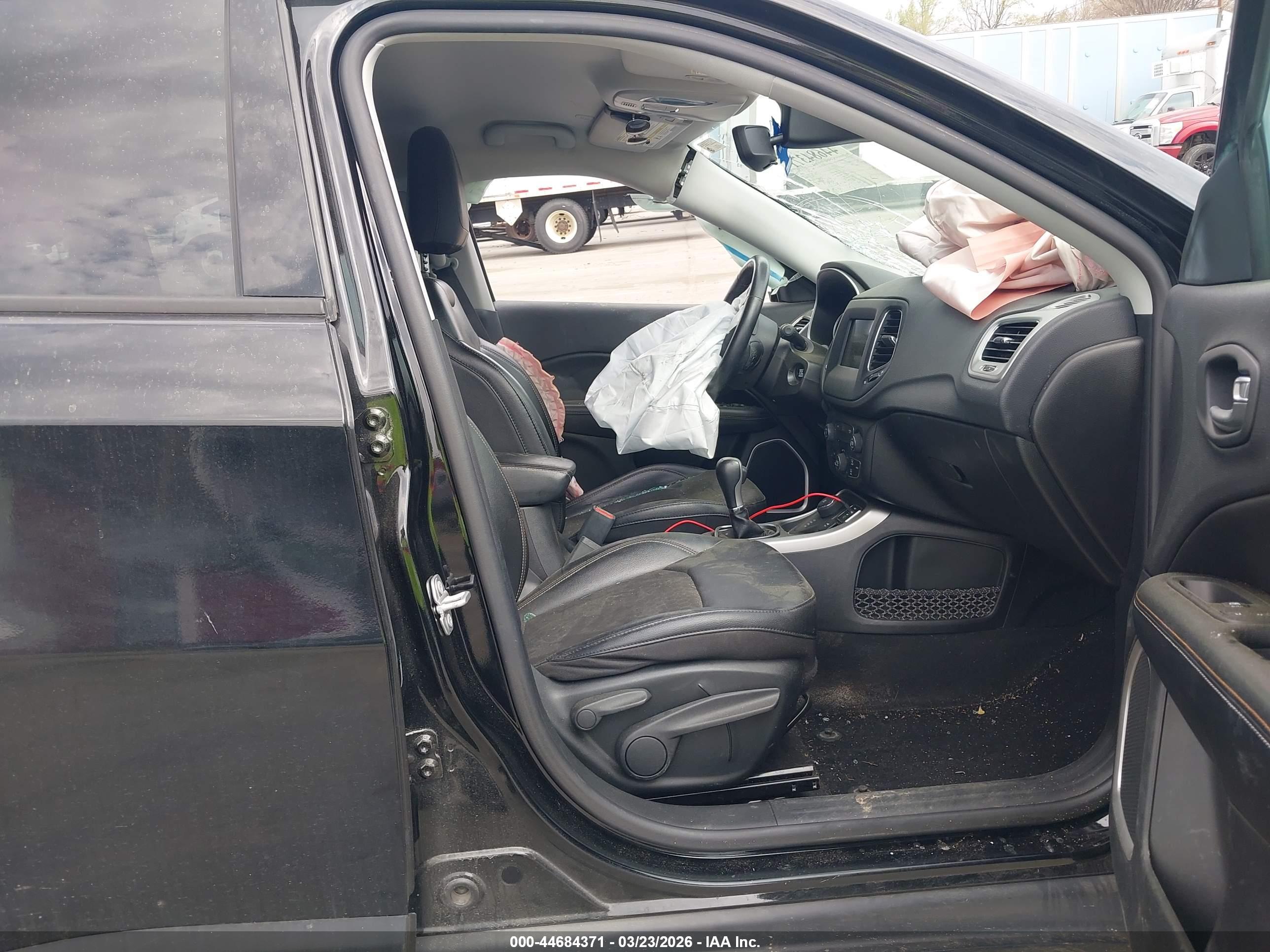 JEEP COMPASS image 5