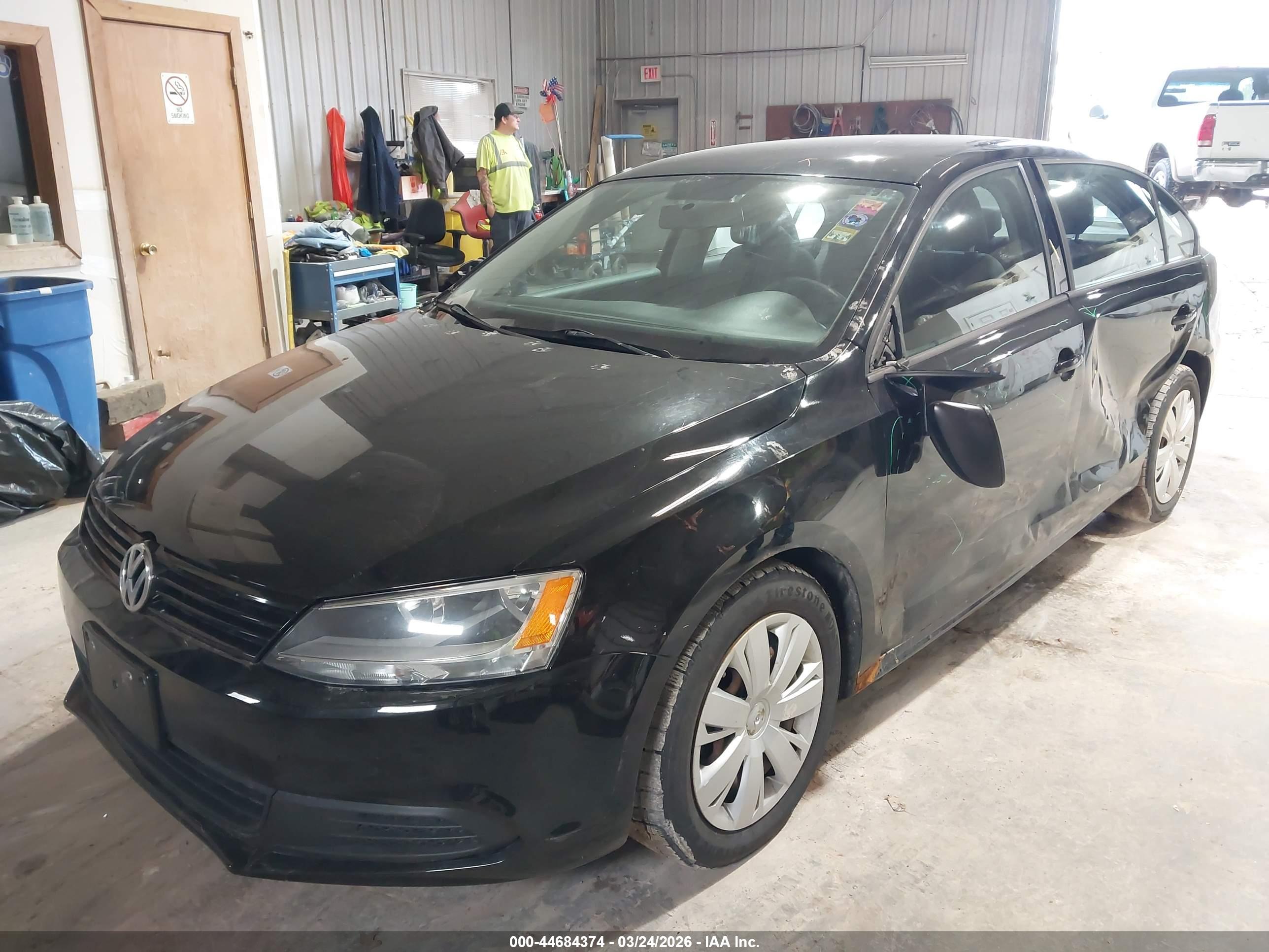 VOLKSWAGEN JETTA image 2