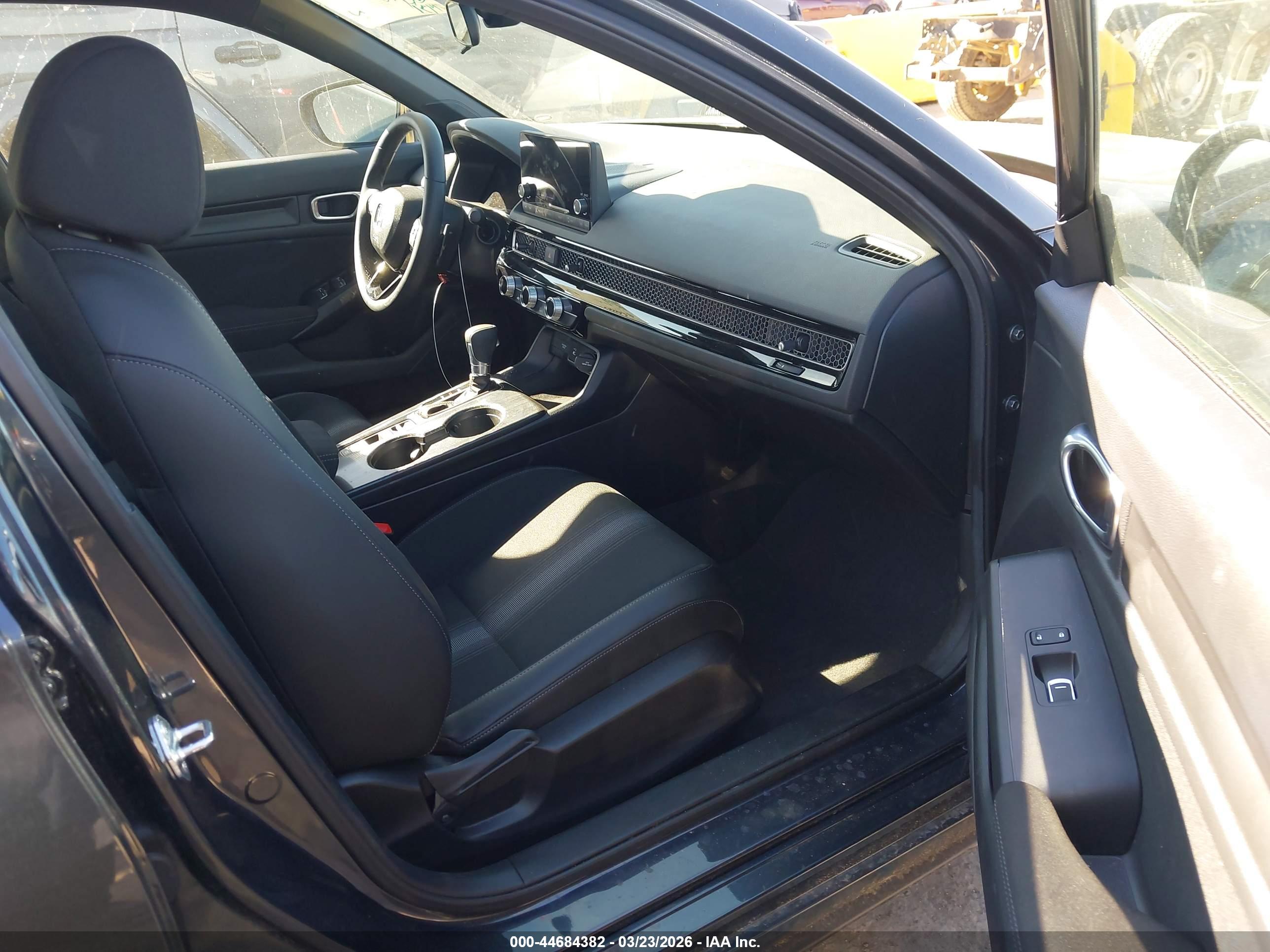 HONDA CIVIC image 5