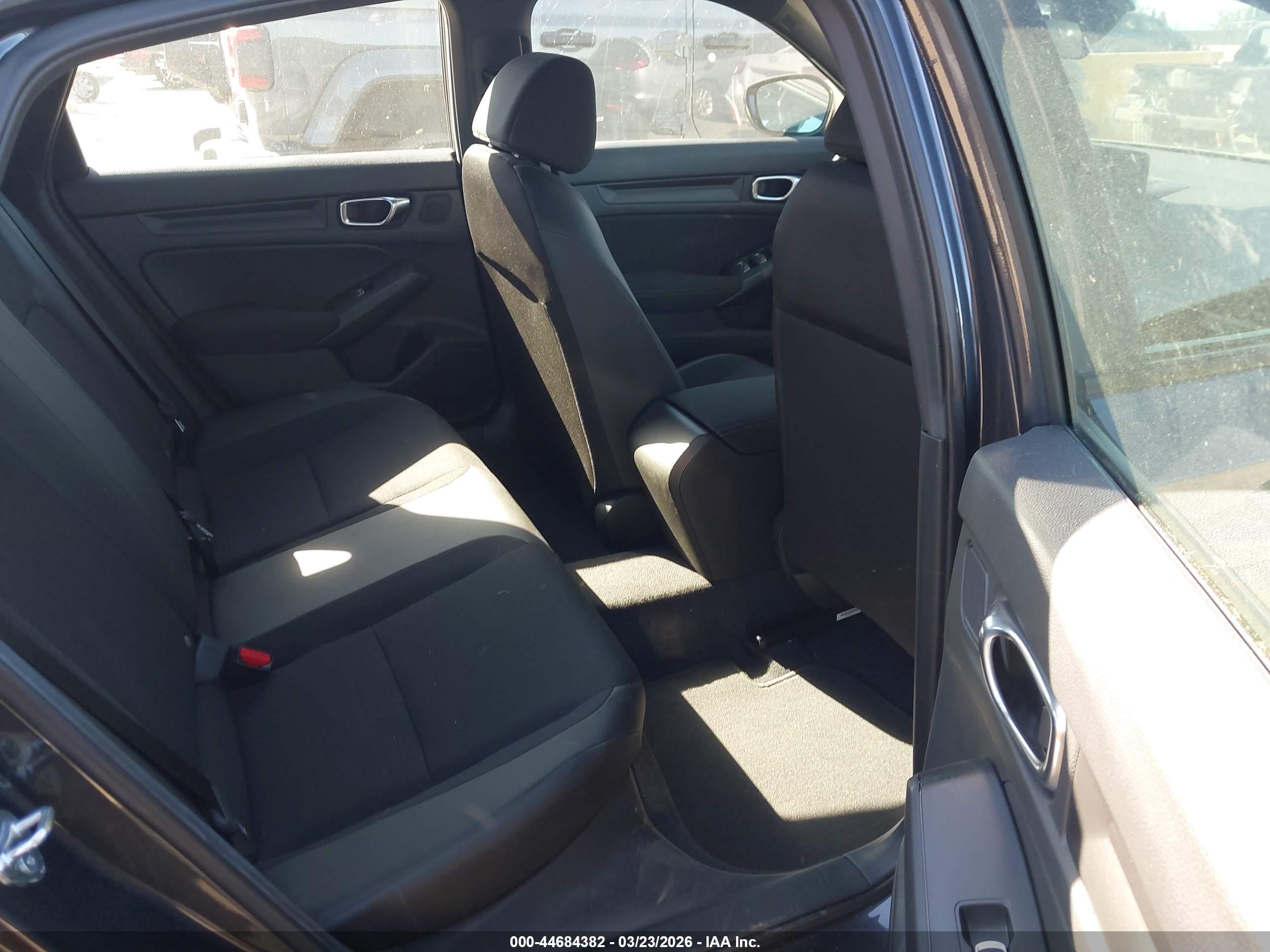 HONDA CIVIC image 8