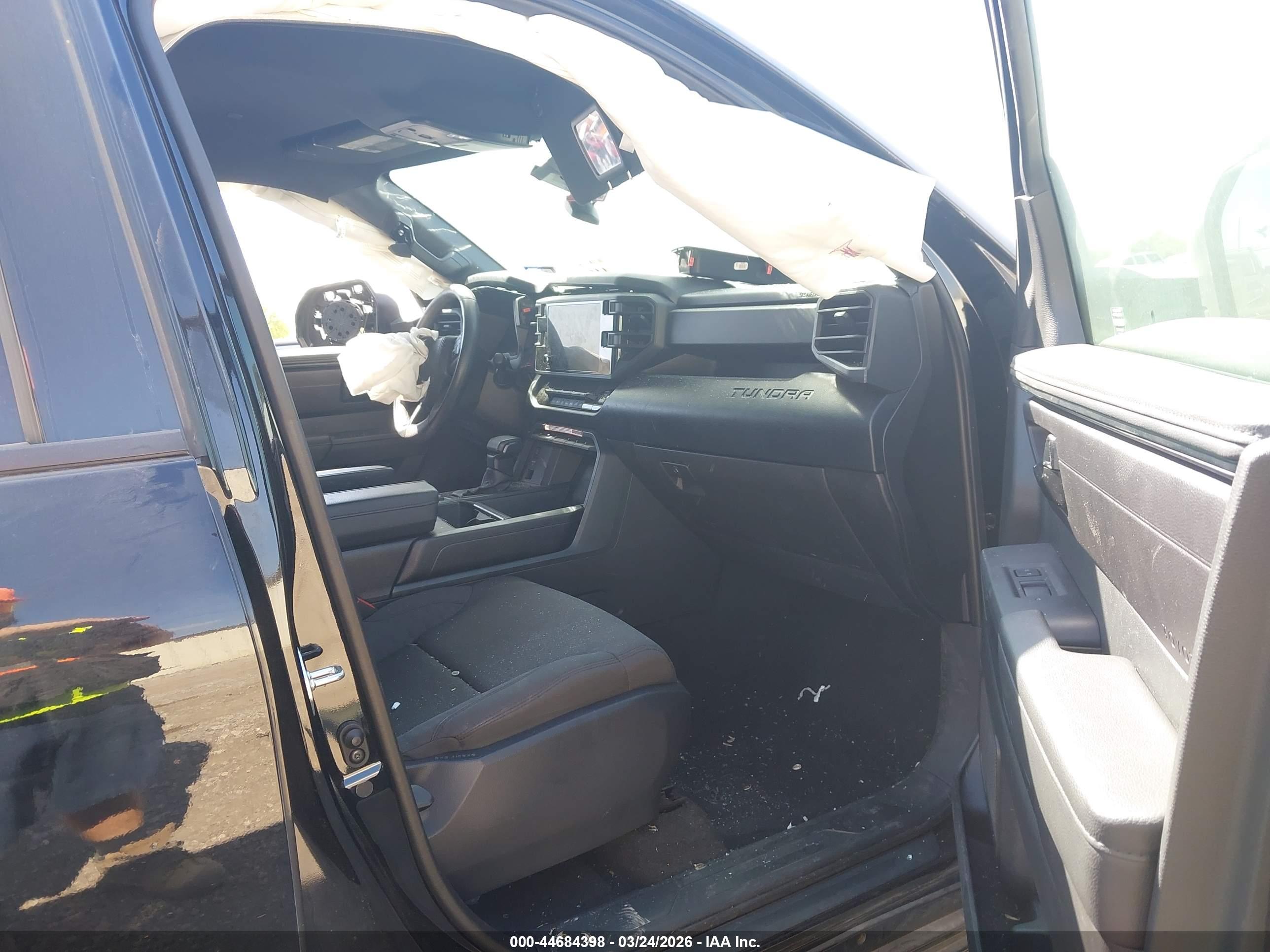 TOYOTA TUNDRA image 5