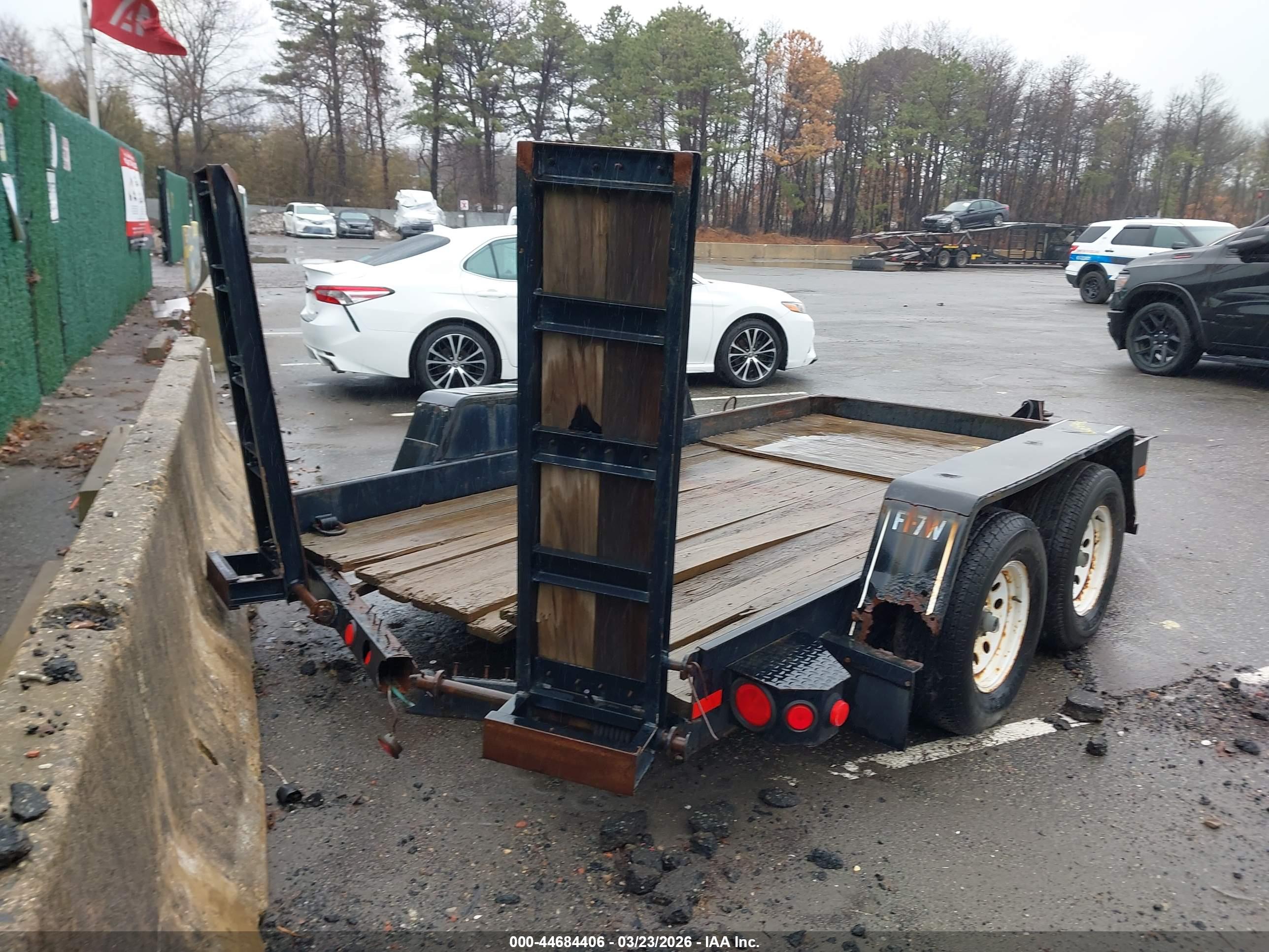 FELLING N/A image 4