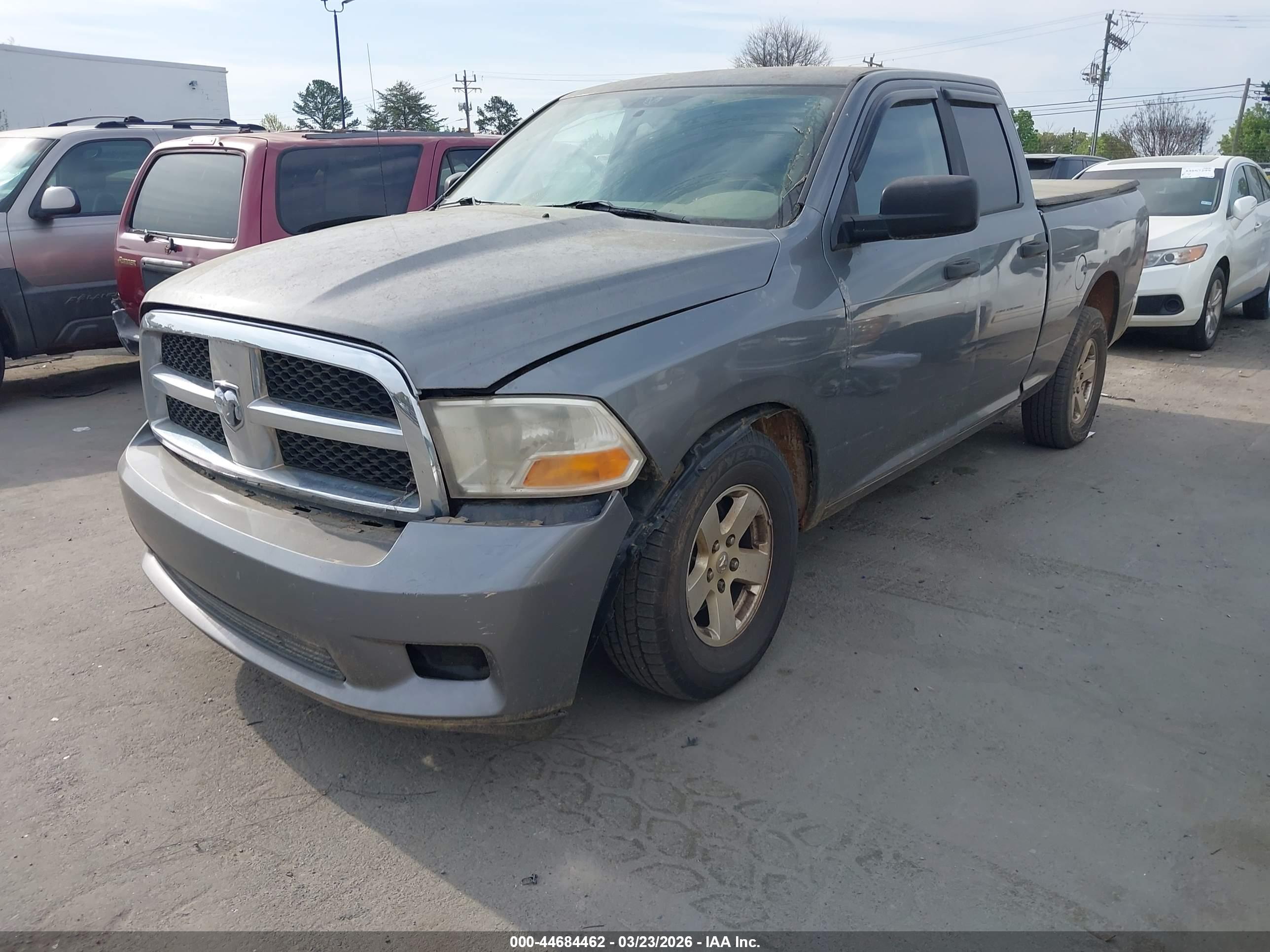 DODGE RAM image 2