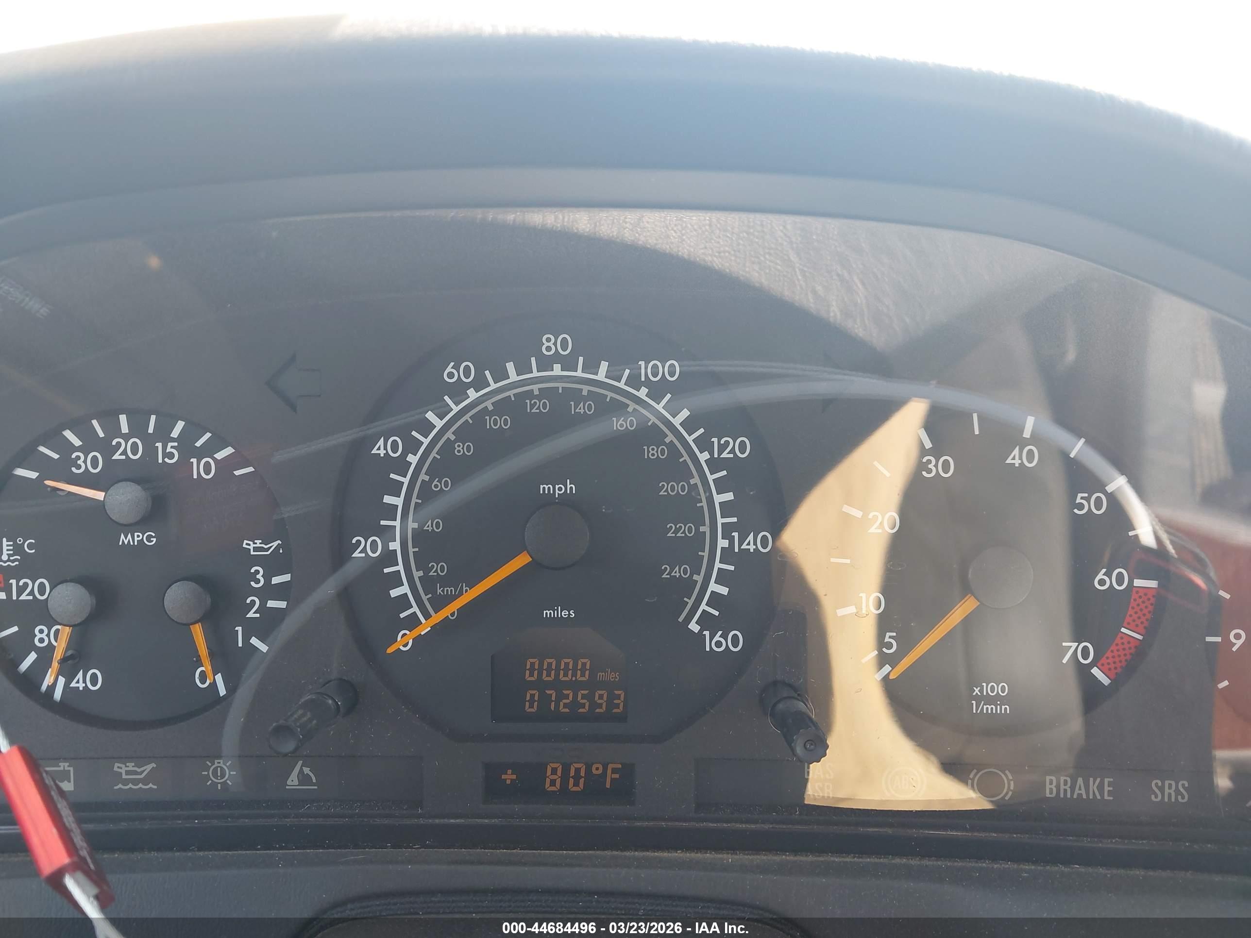 MERCEDES-BENZ SL image 7