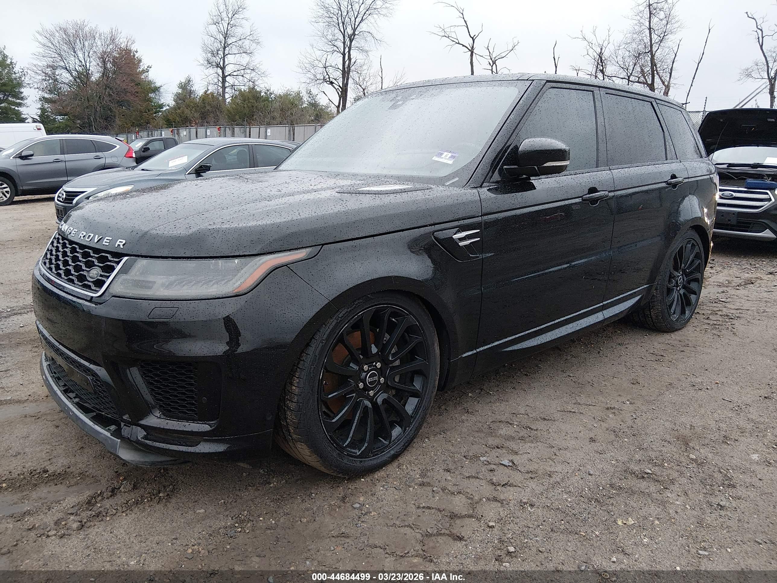 LAND ROVER image 2
