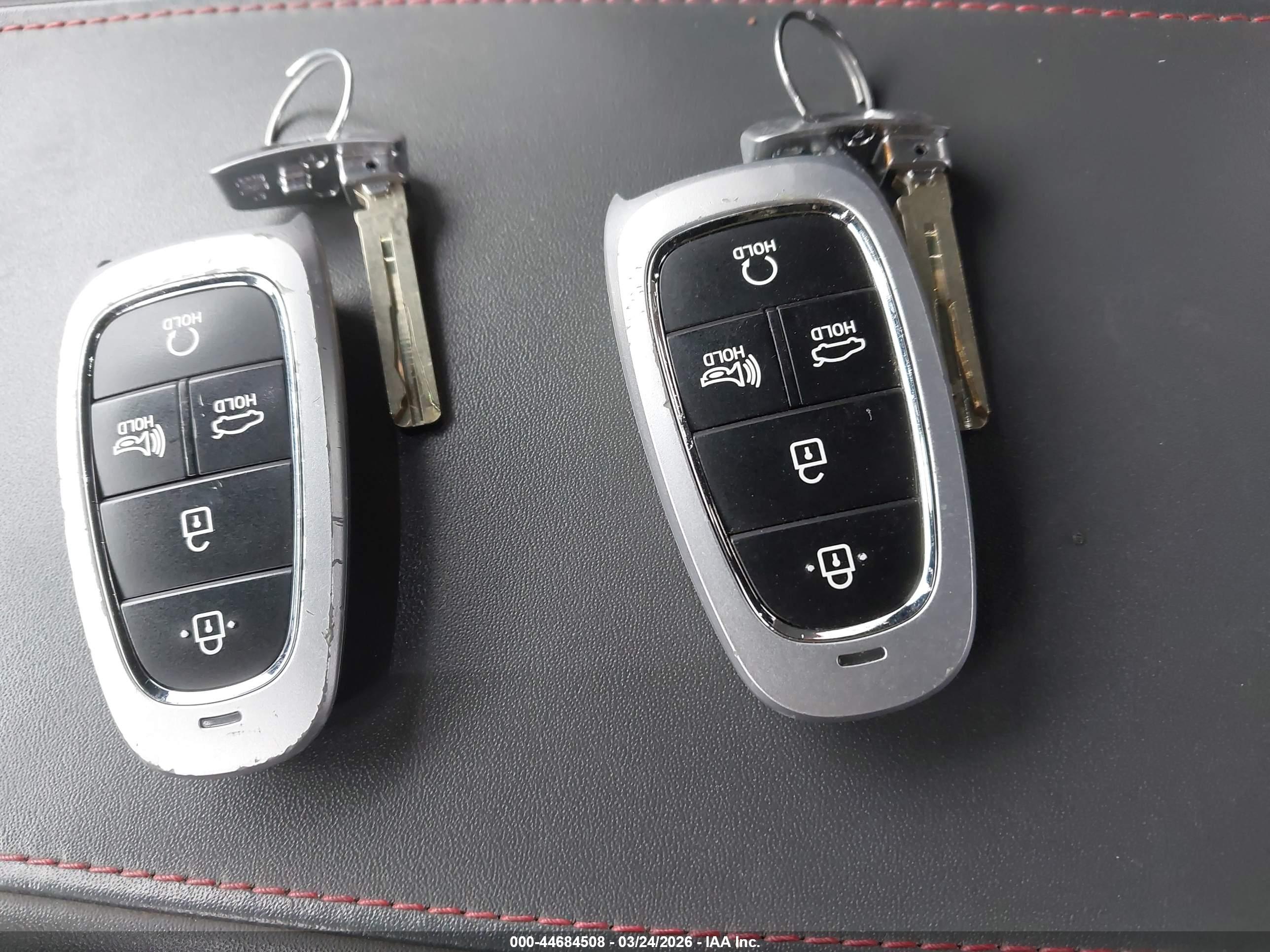 HYUNDAI SONATA image 11