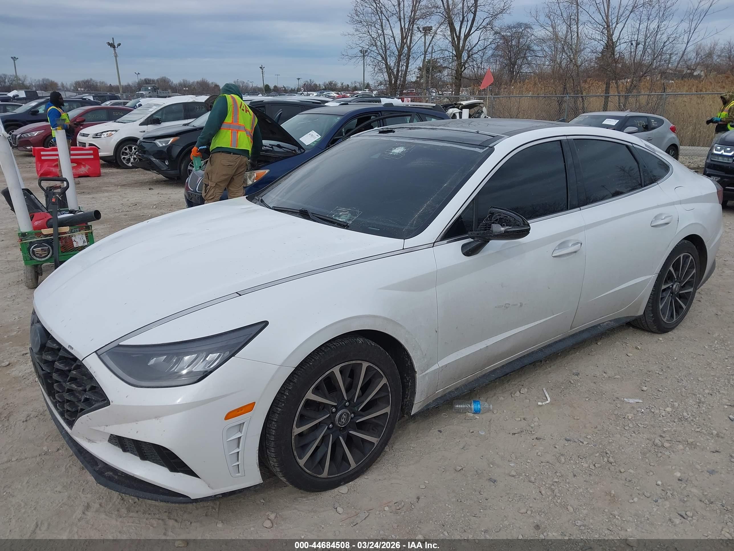 HYUNDAI SONATA image 2