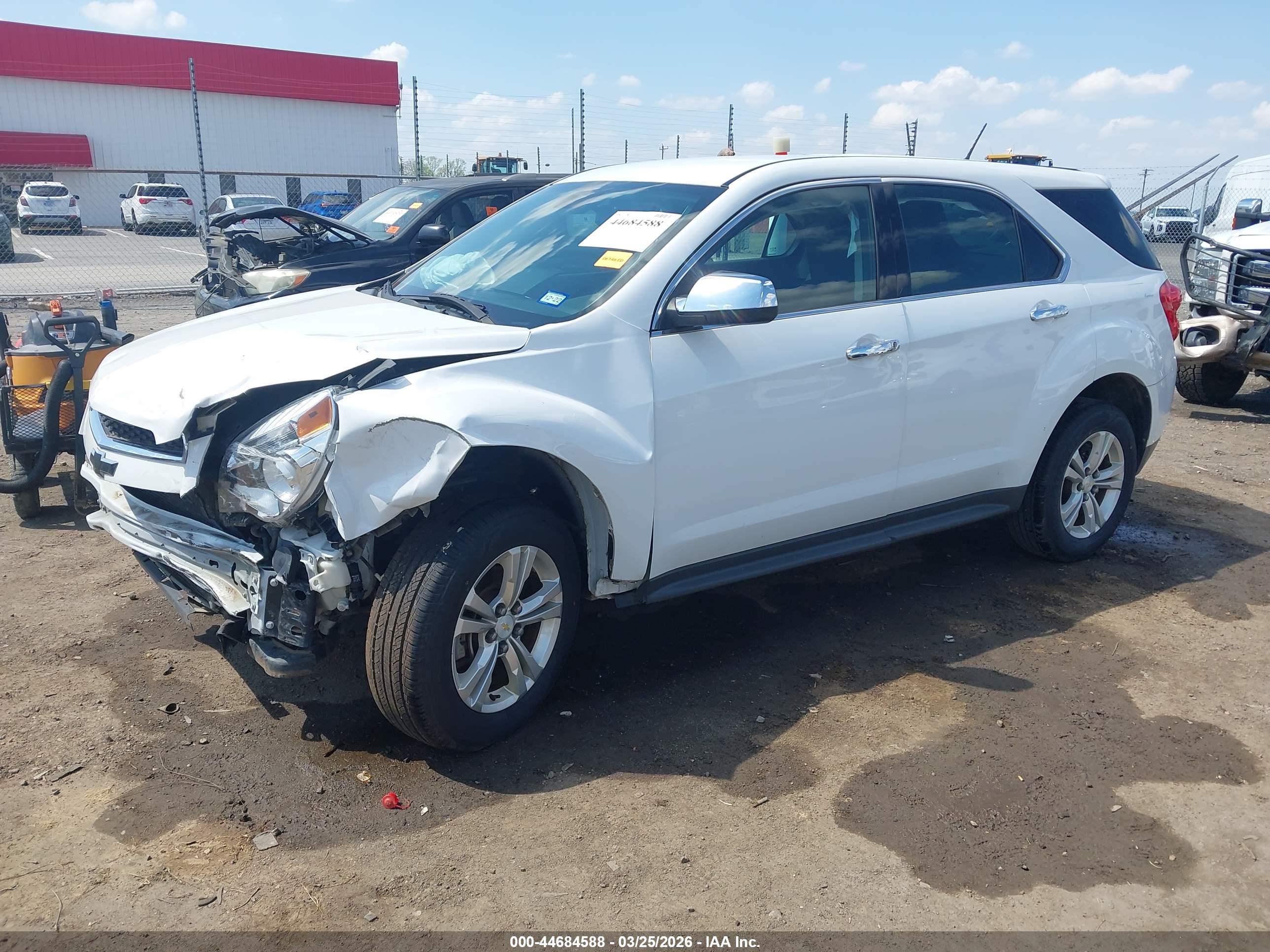 CHEVROLET EQUINOX image 2