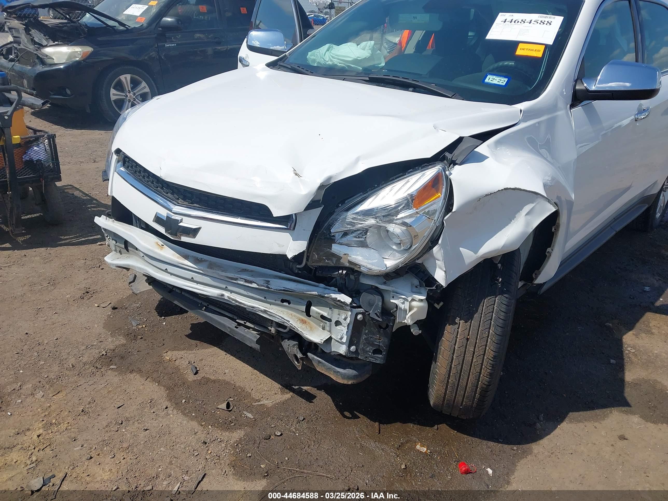 CHEVROLET EQUINOX image 6