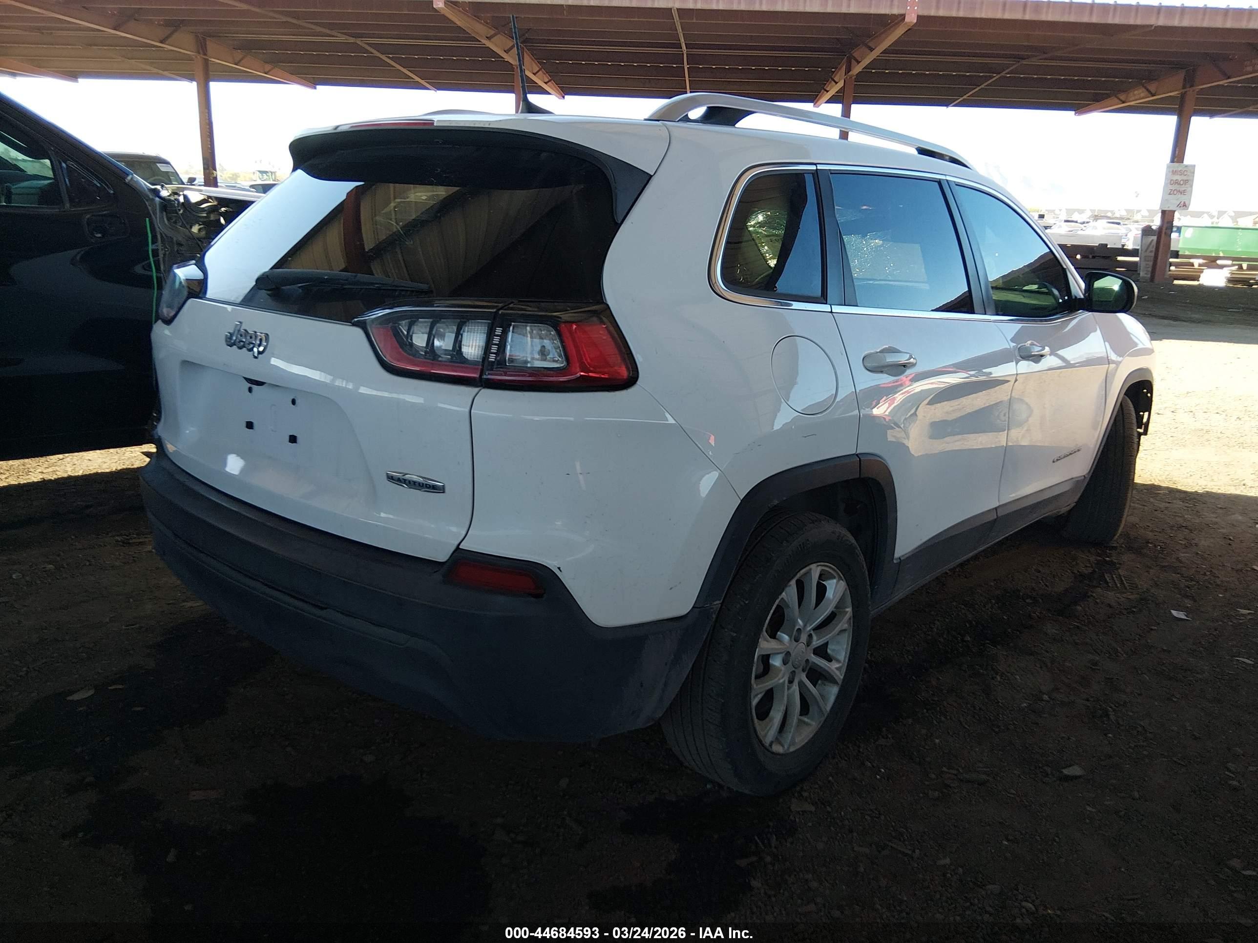 JEEP CHEROKEE image 4