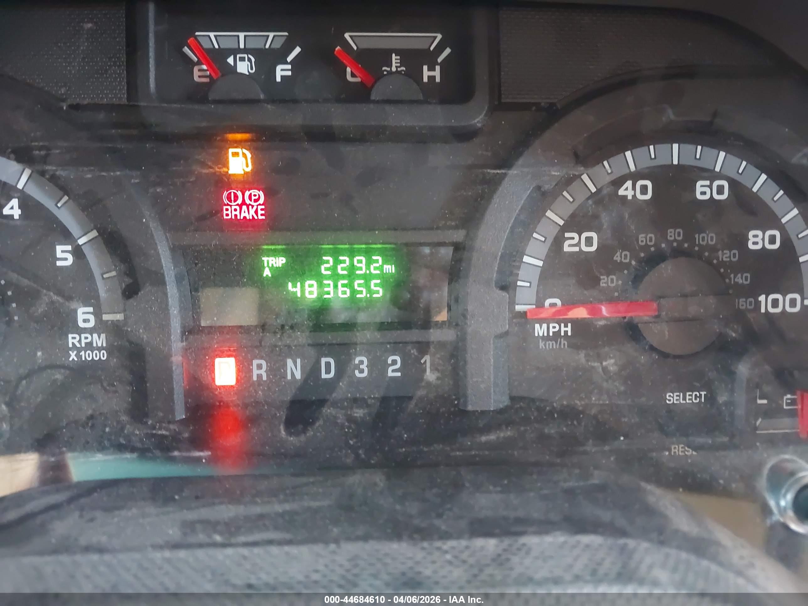 FORD E-450 image 7
