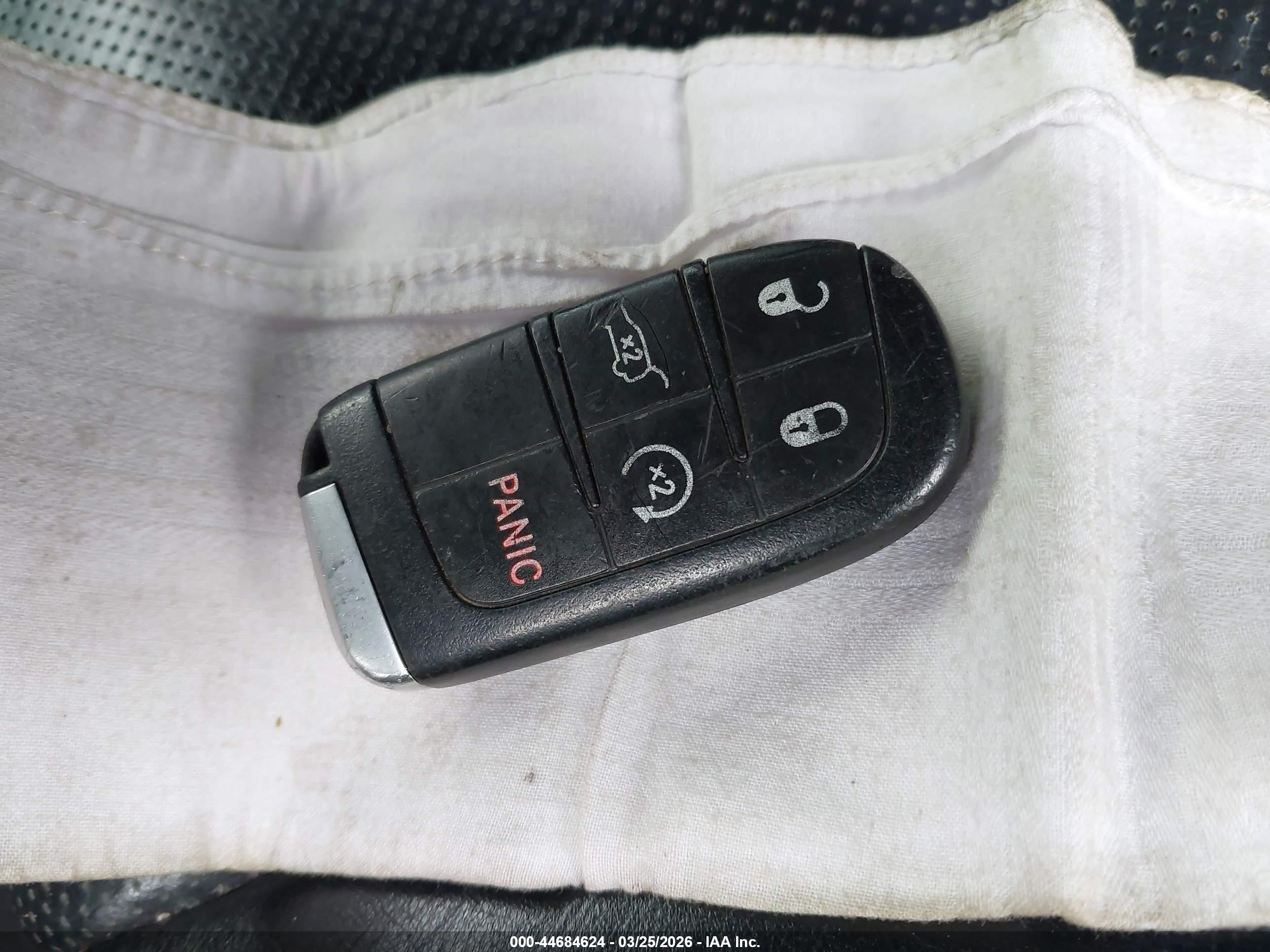 JEEP GRAND image 11