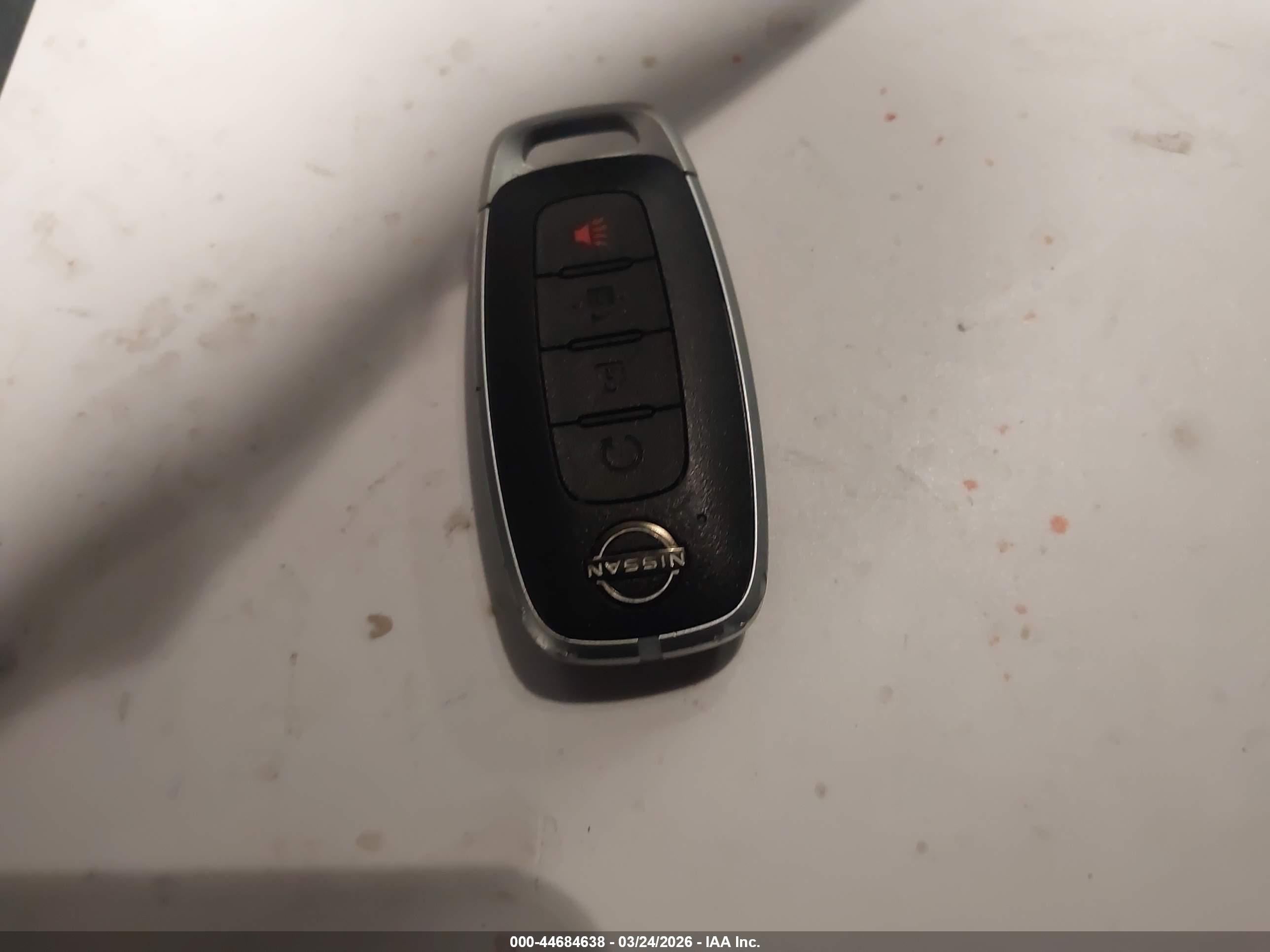 NISSAN KICKS image 11