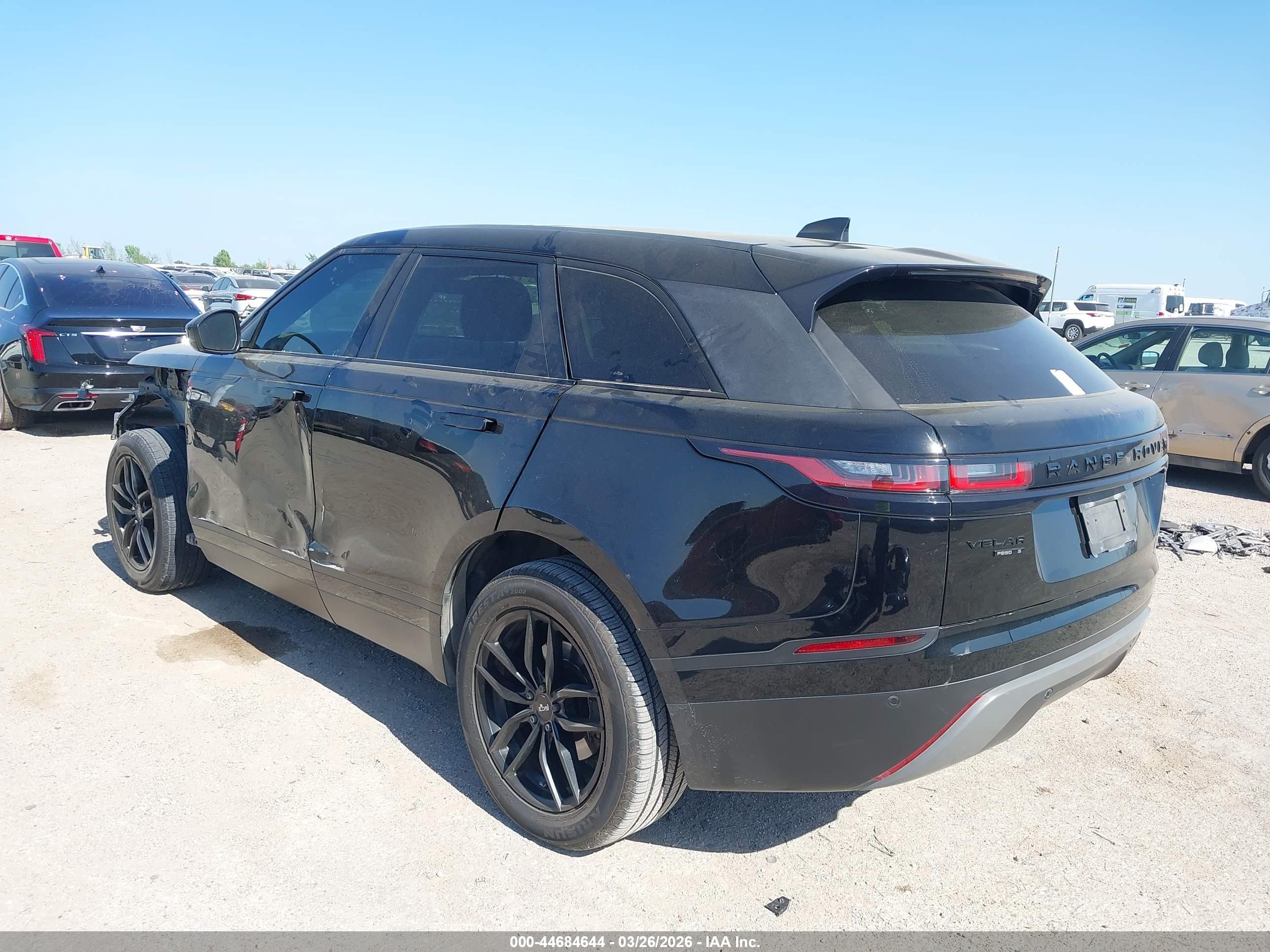 LAND ROVER image 3