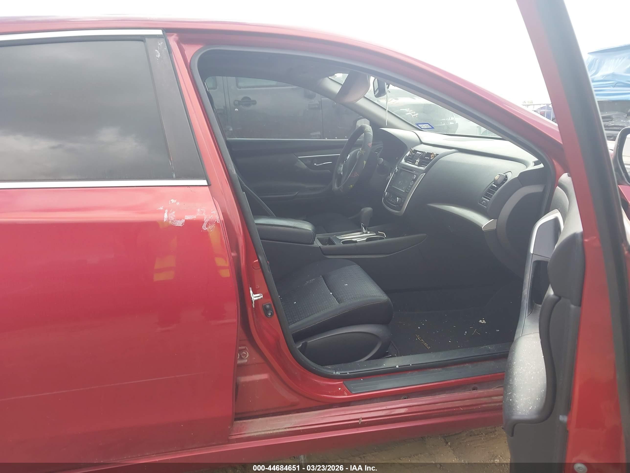 NISSAN ALTIMA image 5
