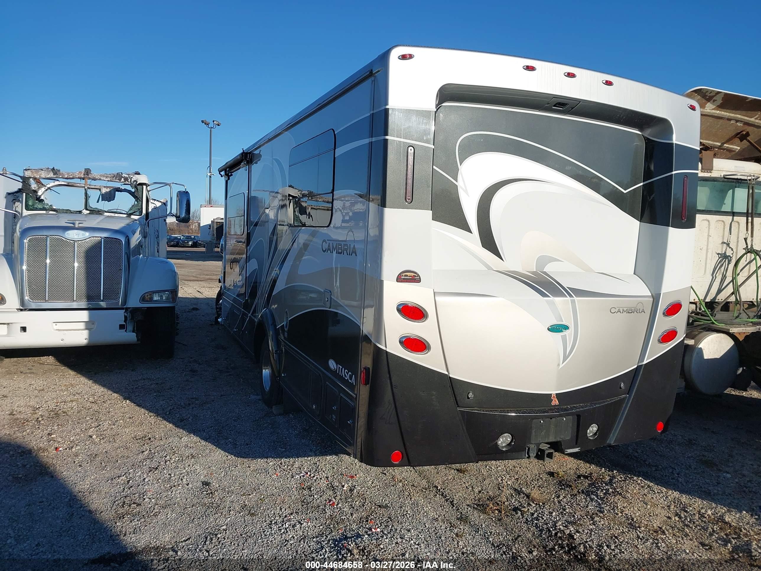 FORD E-450 image 3