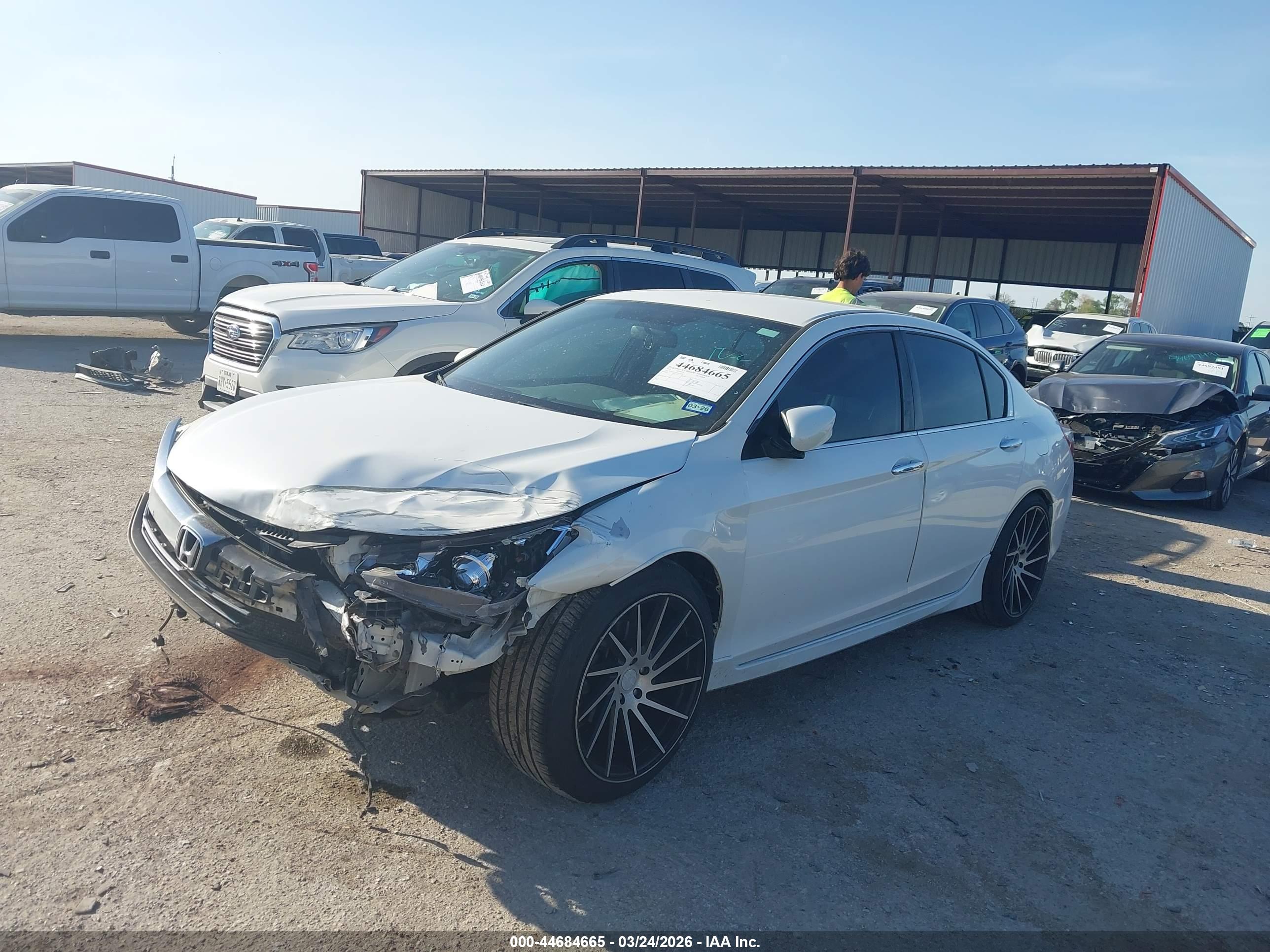 HONDA ACCORD image 2