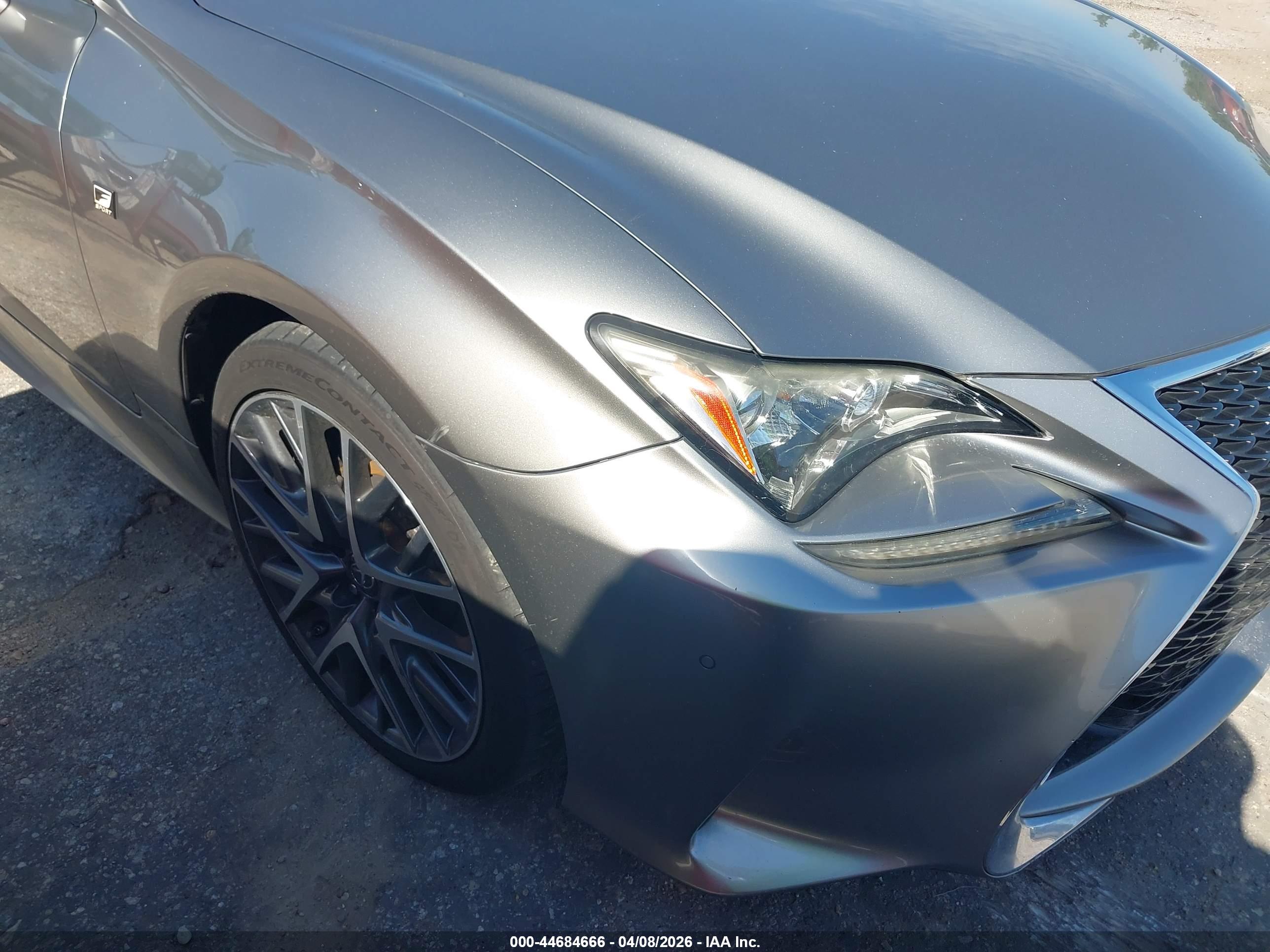 LEXUS RC image 6
