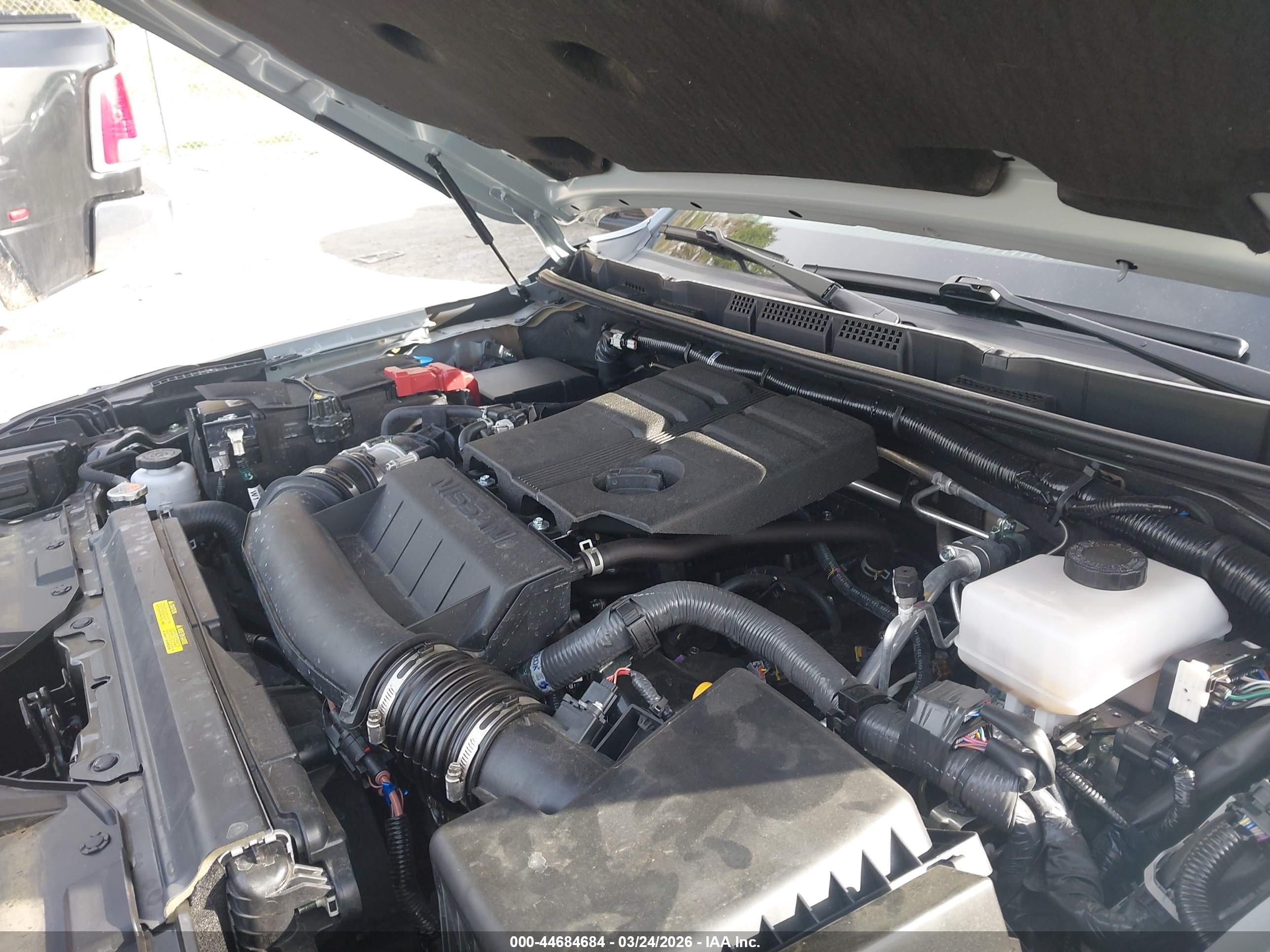 NISSAN FRONTIER image 10
