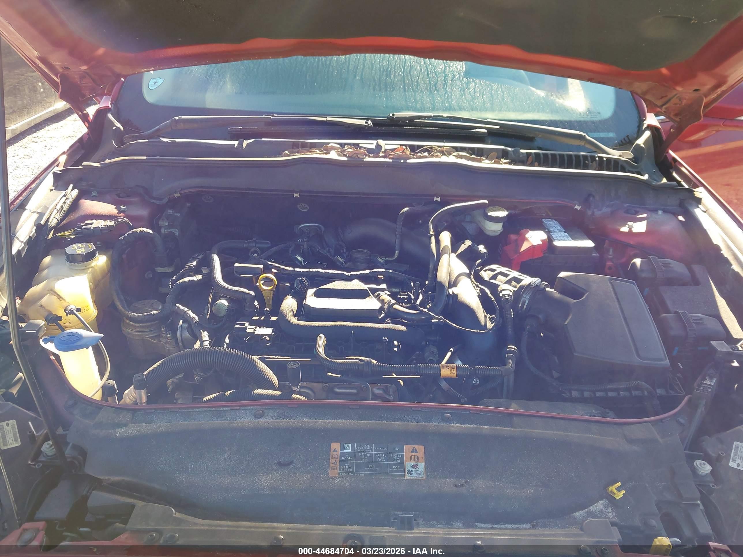 FORD FUSION image 10