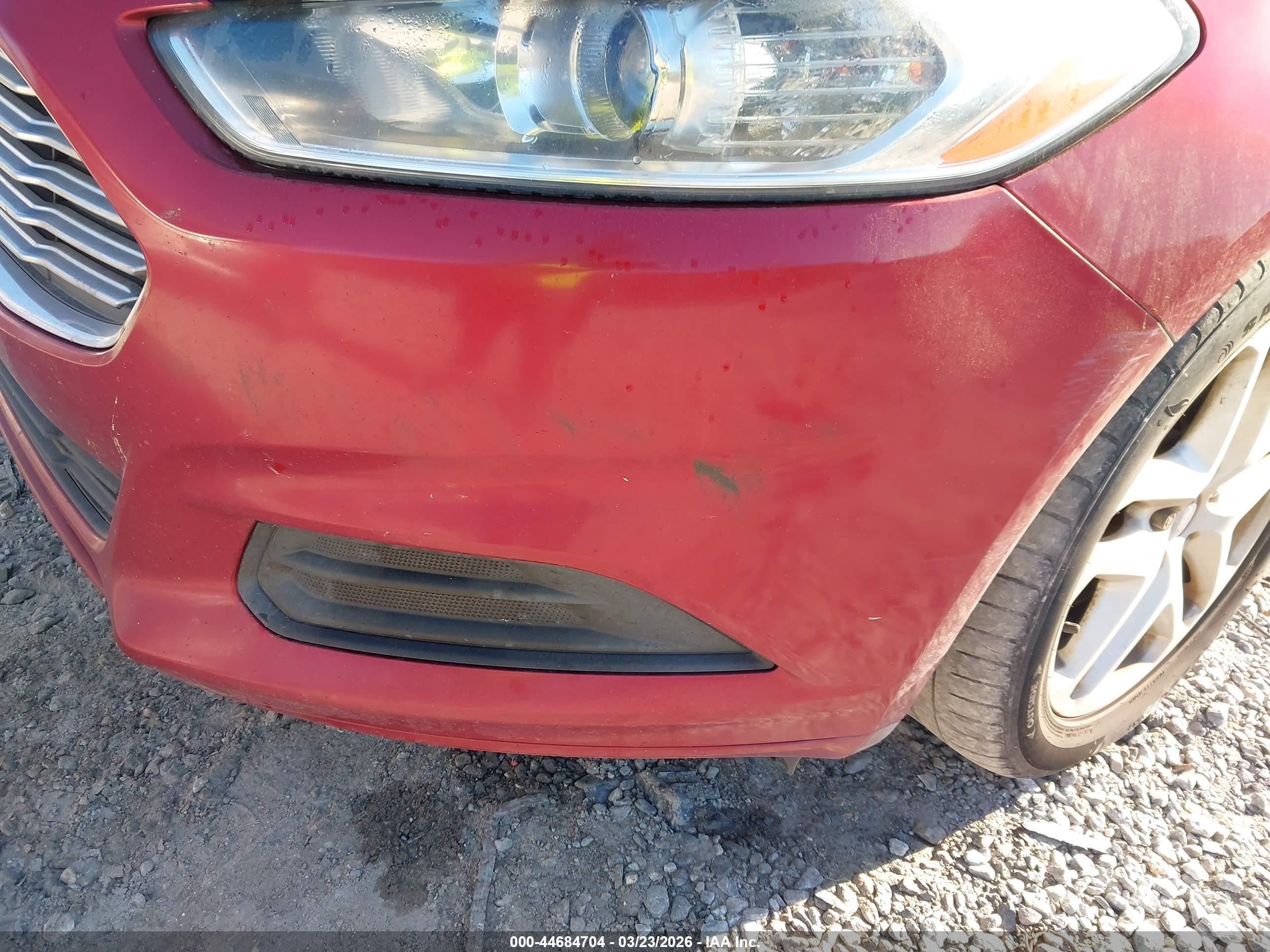 FORD FUSION image 6