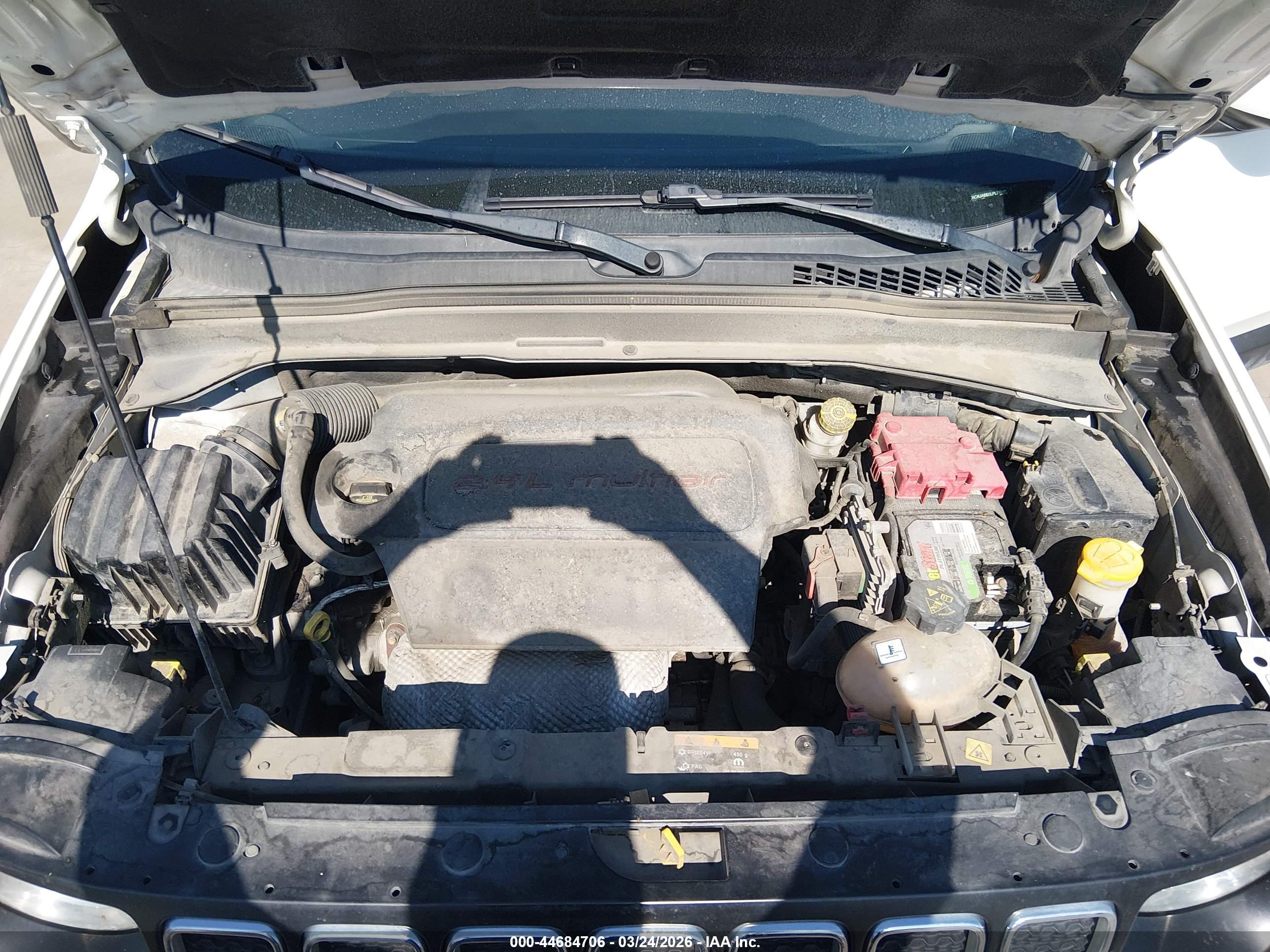 JEEP RENEGADE image 10