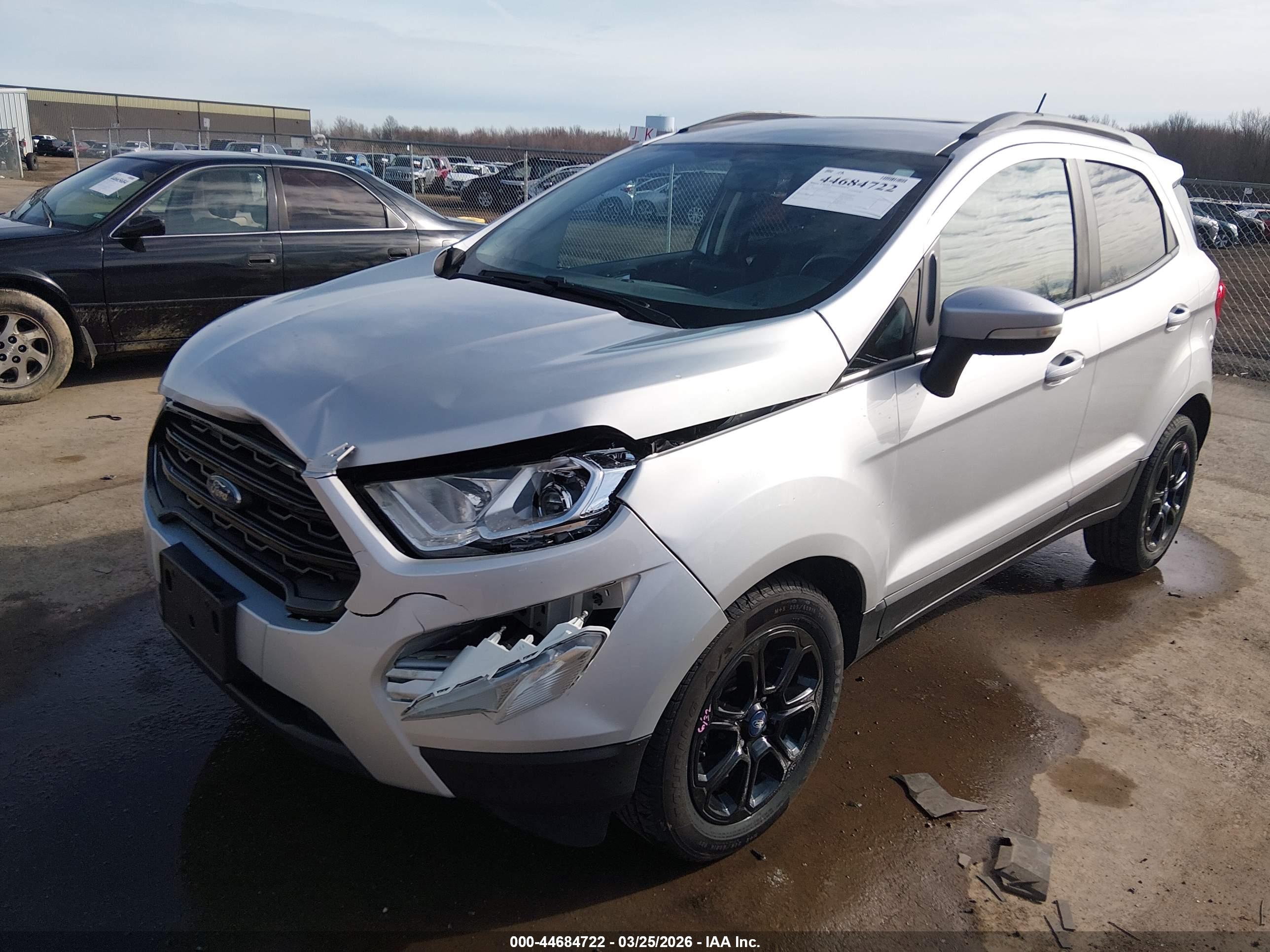 FORD ECOSPORT image 2