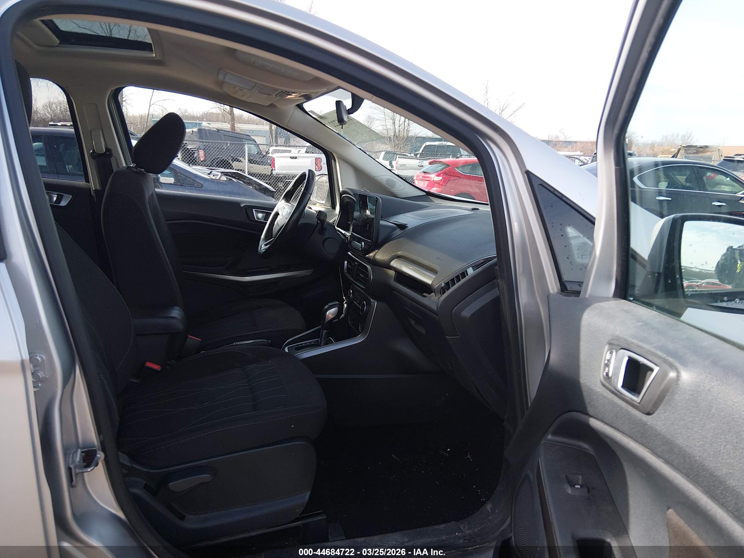 FORD ECOSPORT image 5