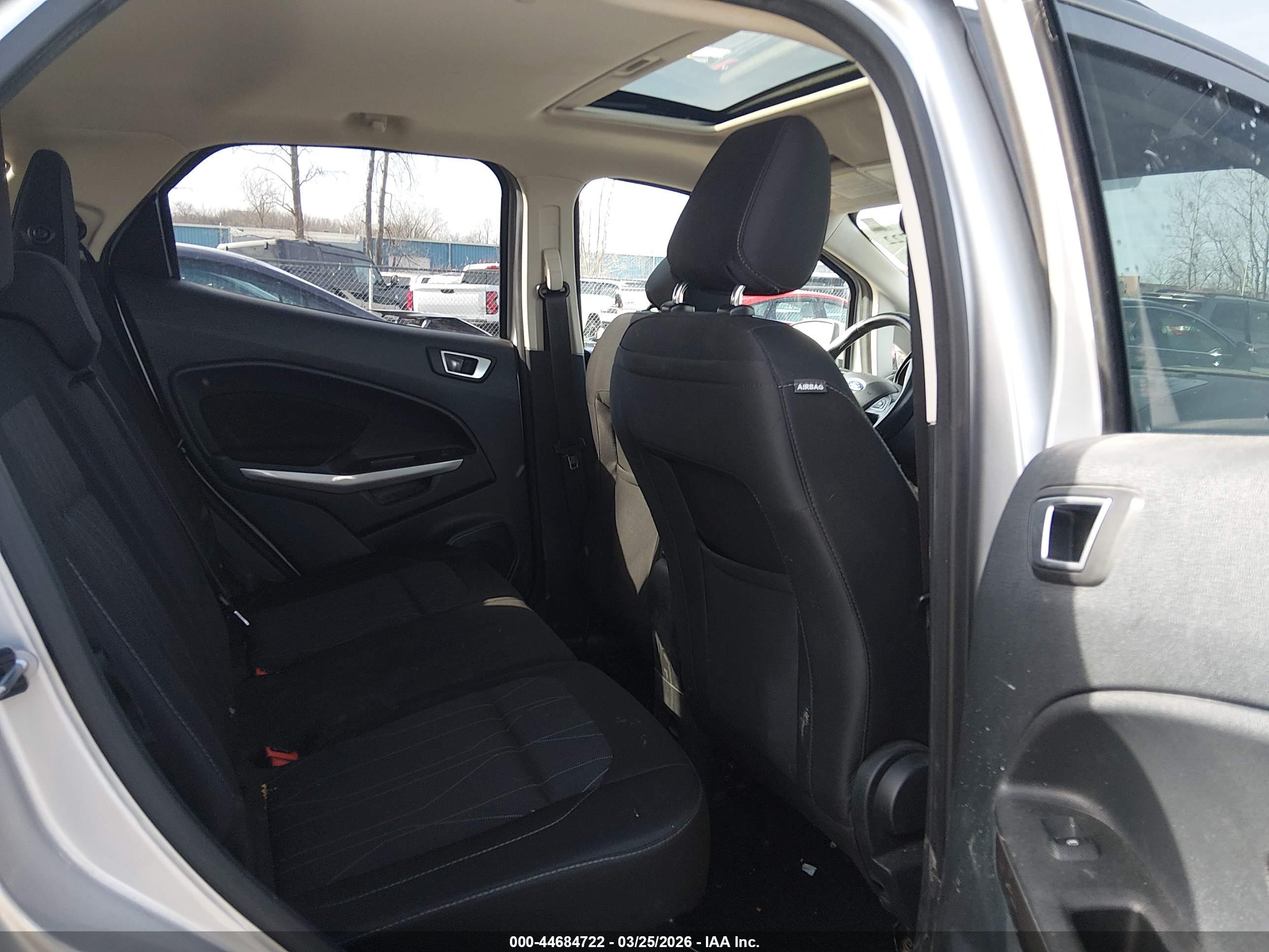 FORD ECOSPORT image 8