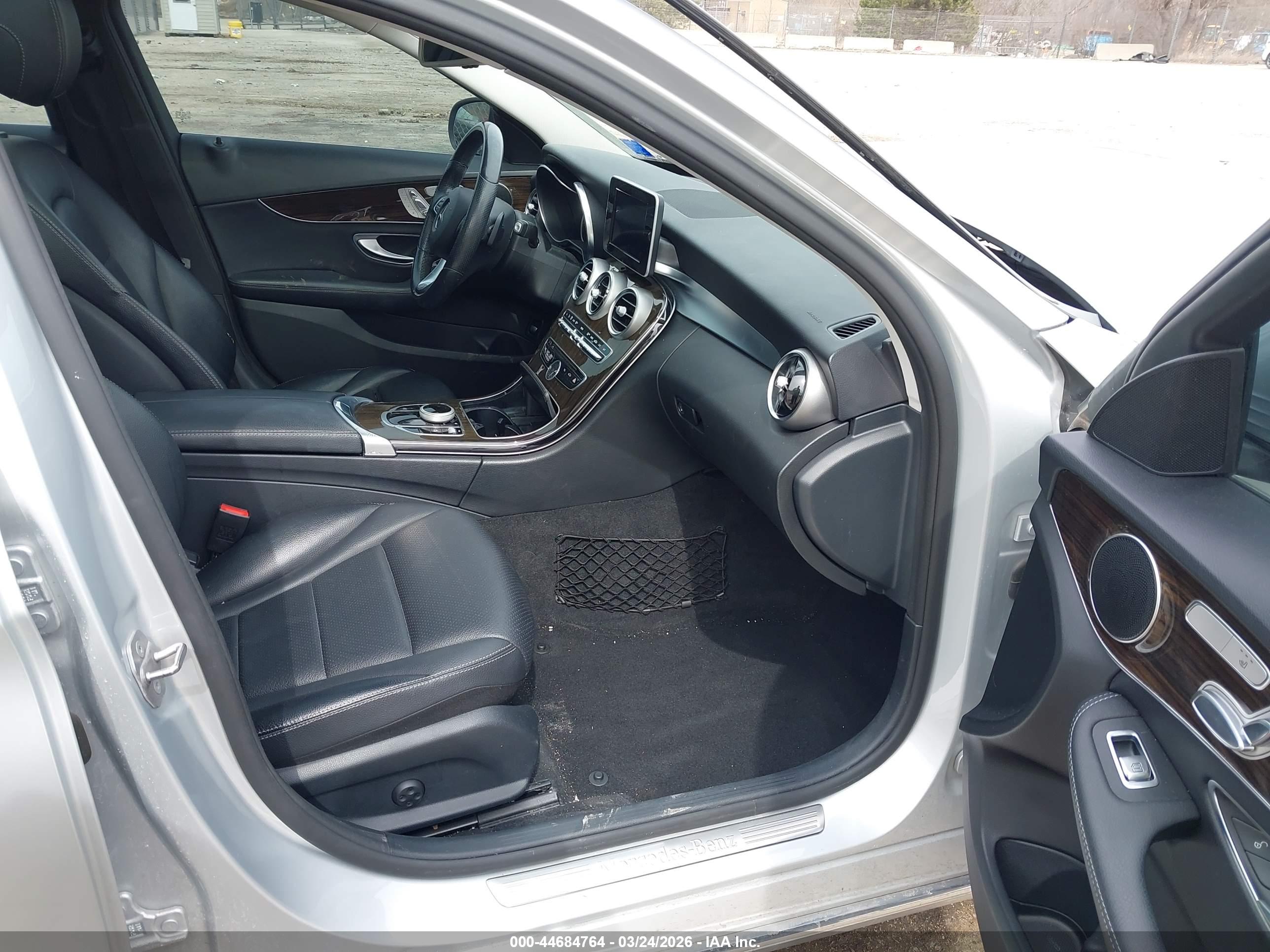 MERCEDES-BENZ C image 5
