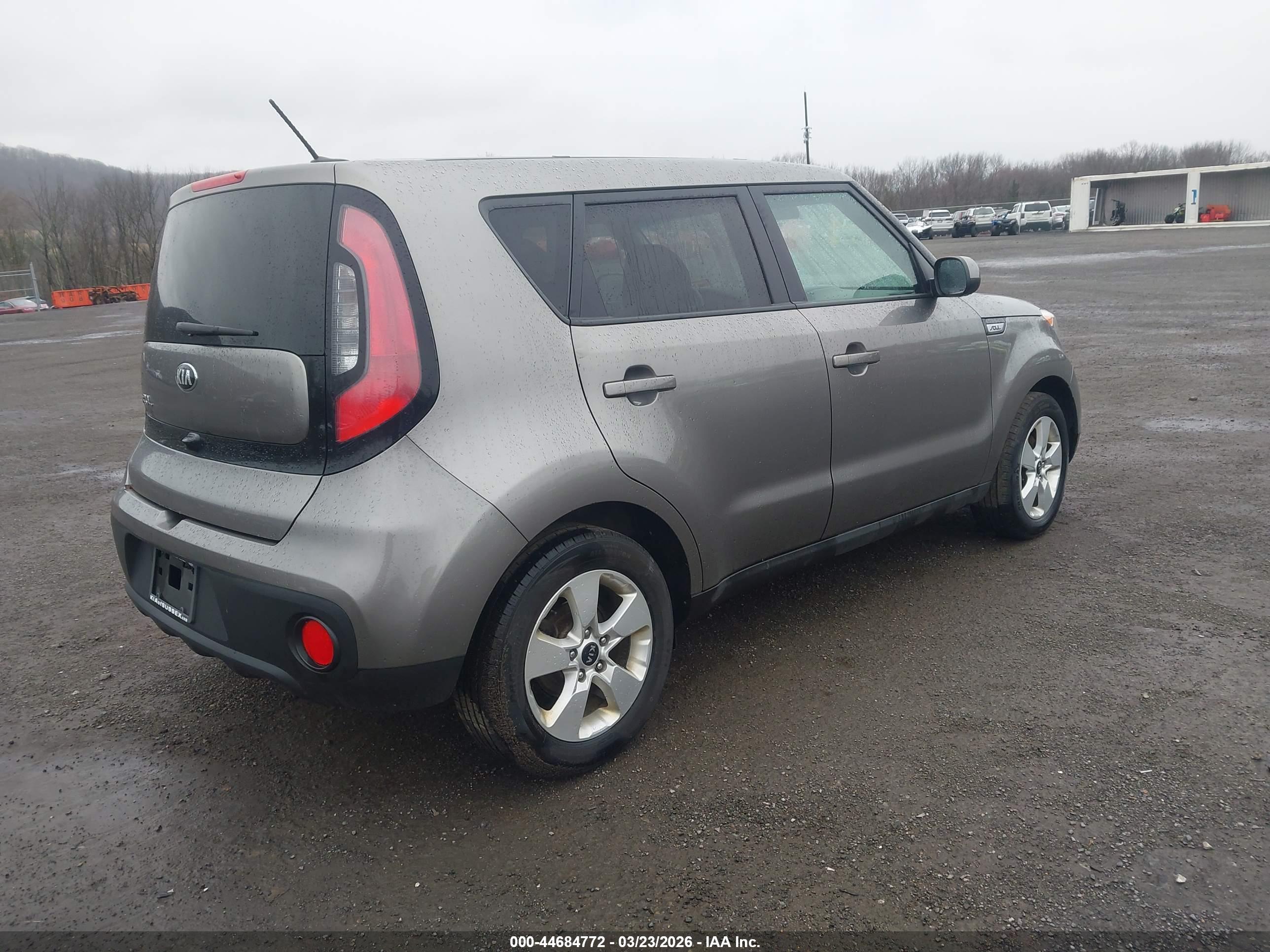 KIA SOUL image 4