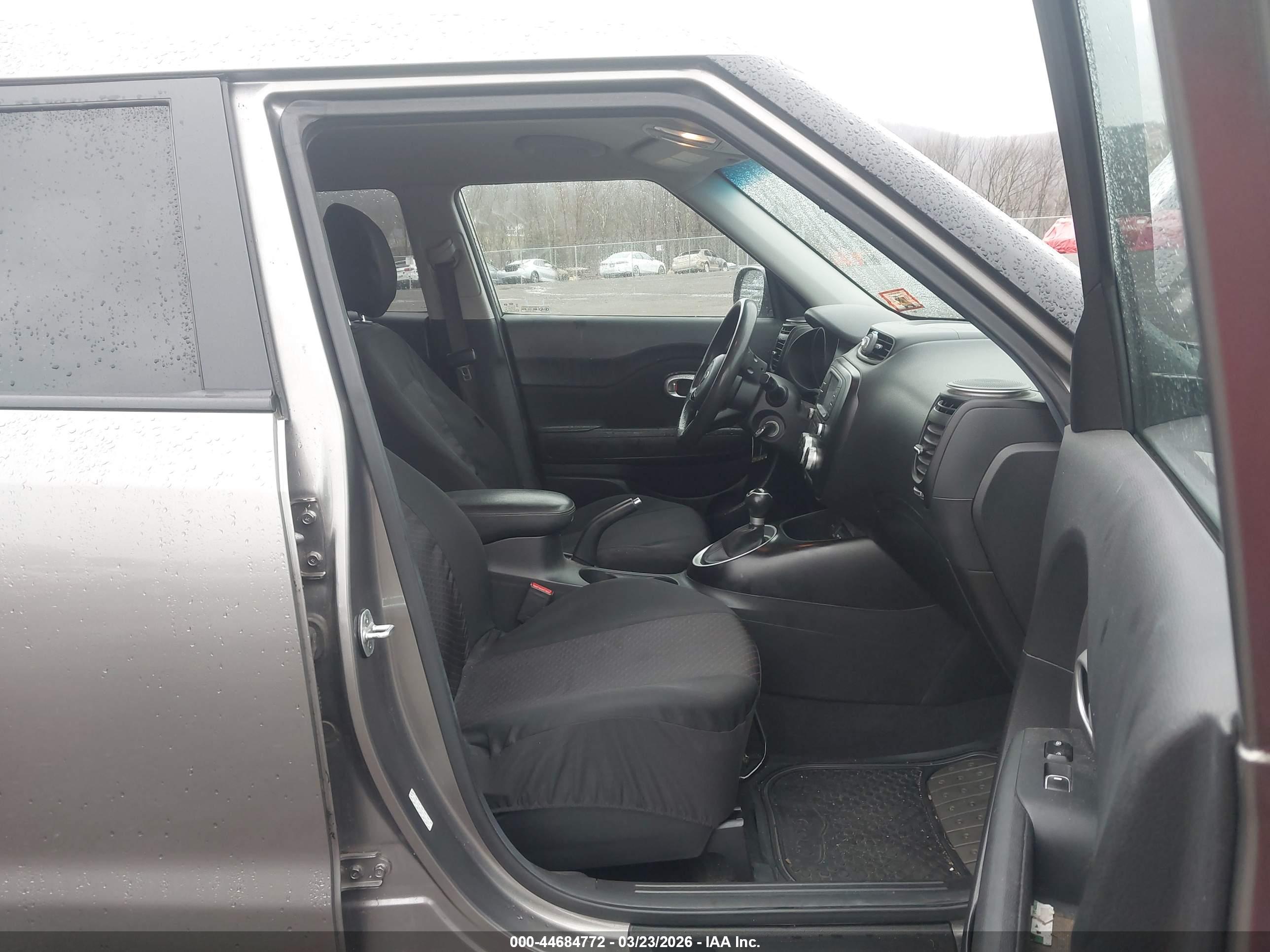 KIA SOUL image 5