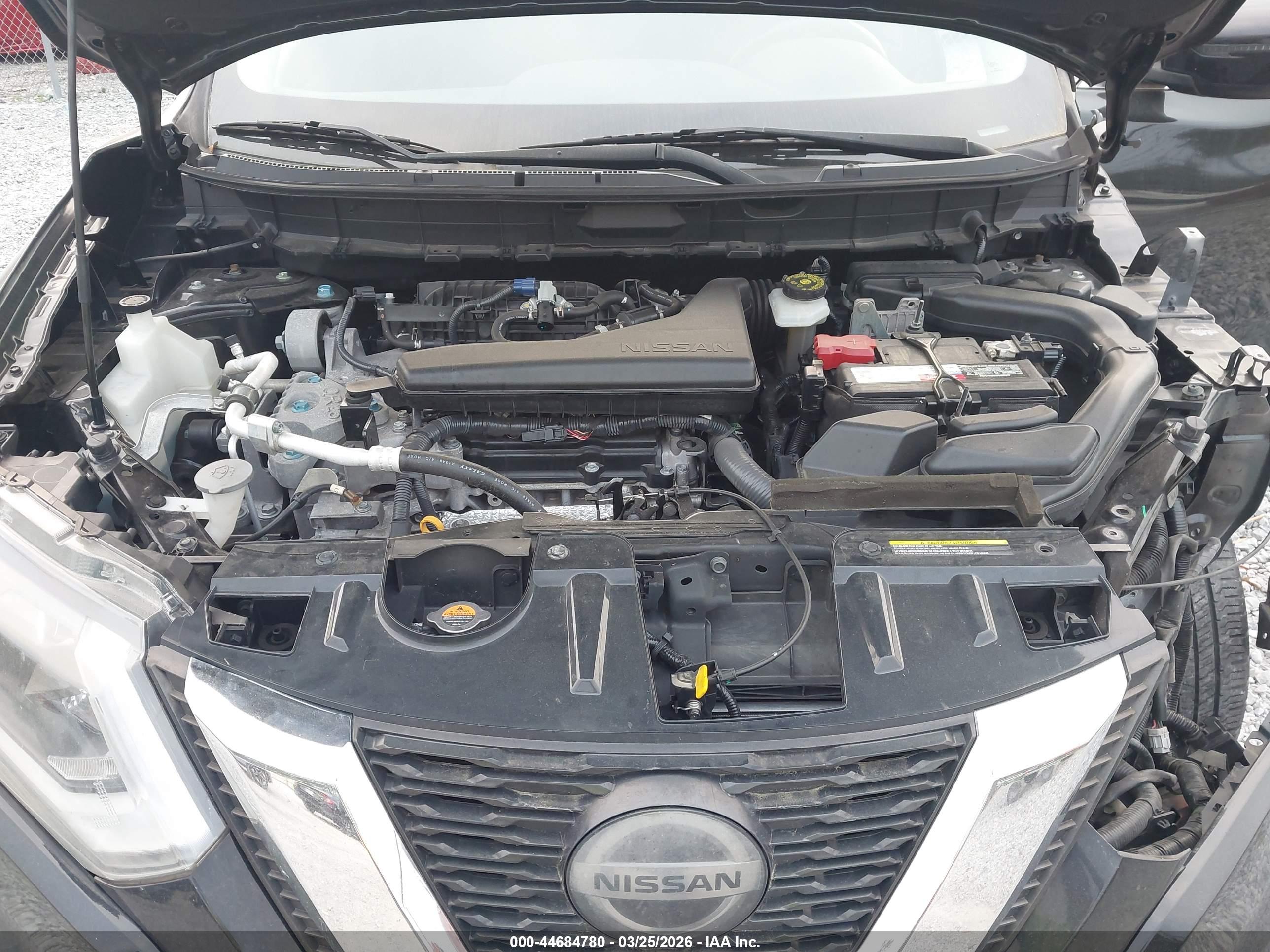NISSAN ROGUE image 10
