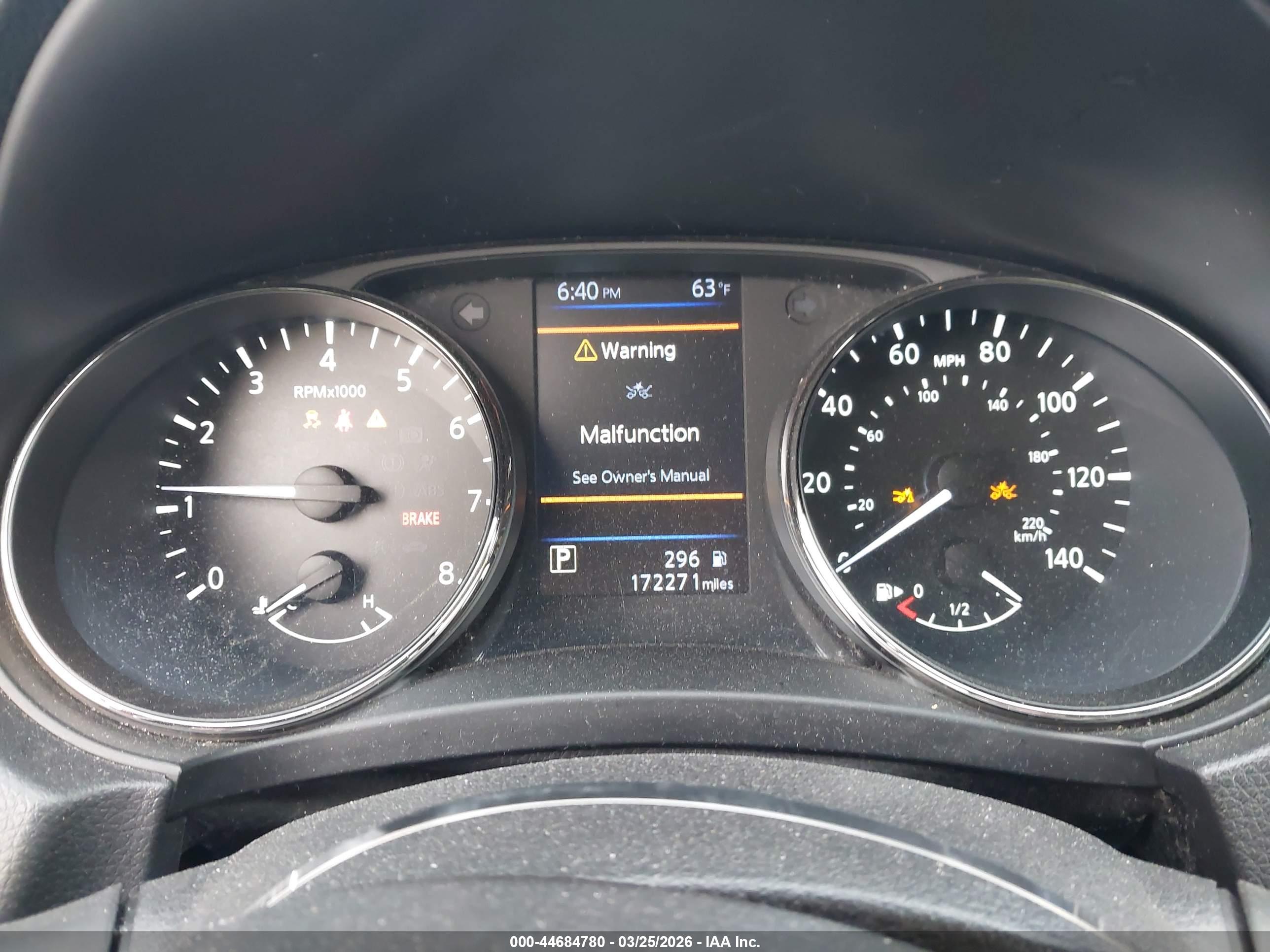 NISSAN ROGUE image 7