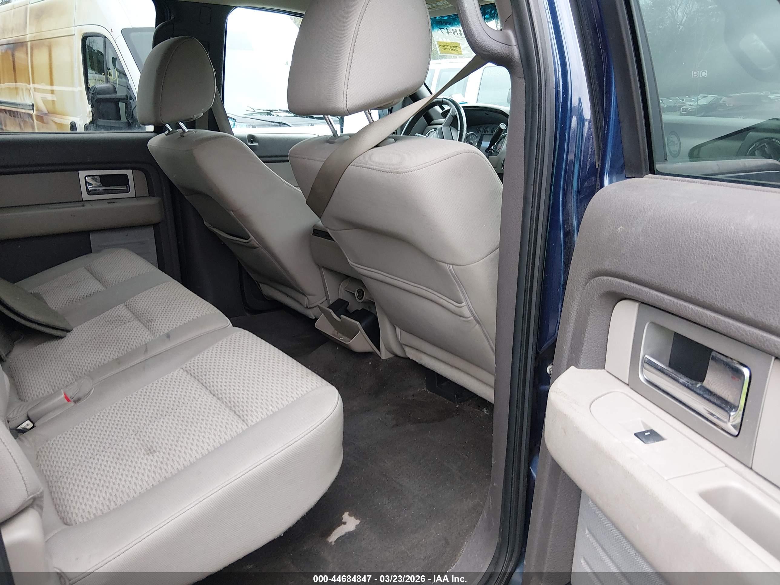 FORD F-150 image 8