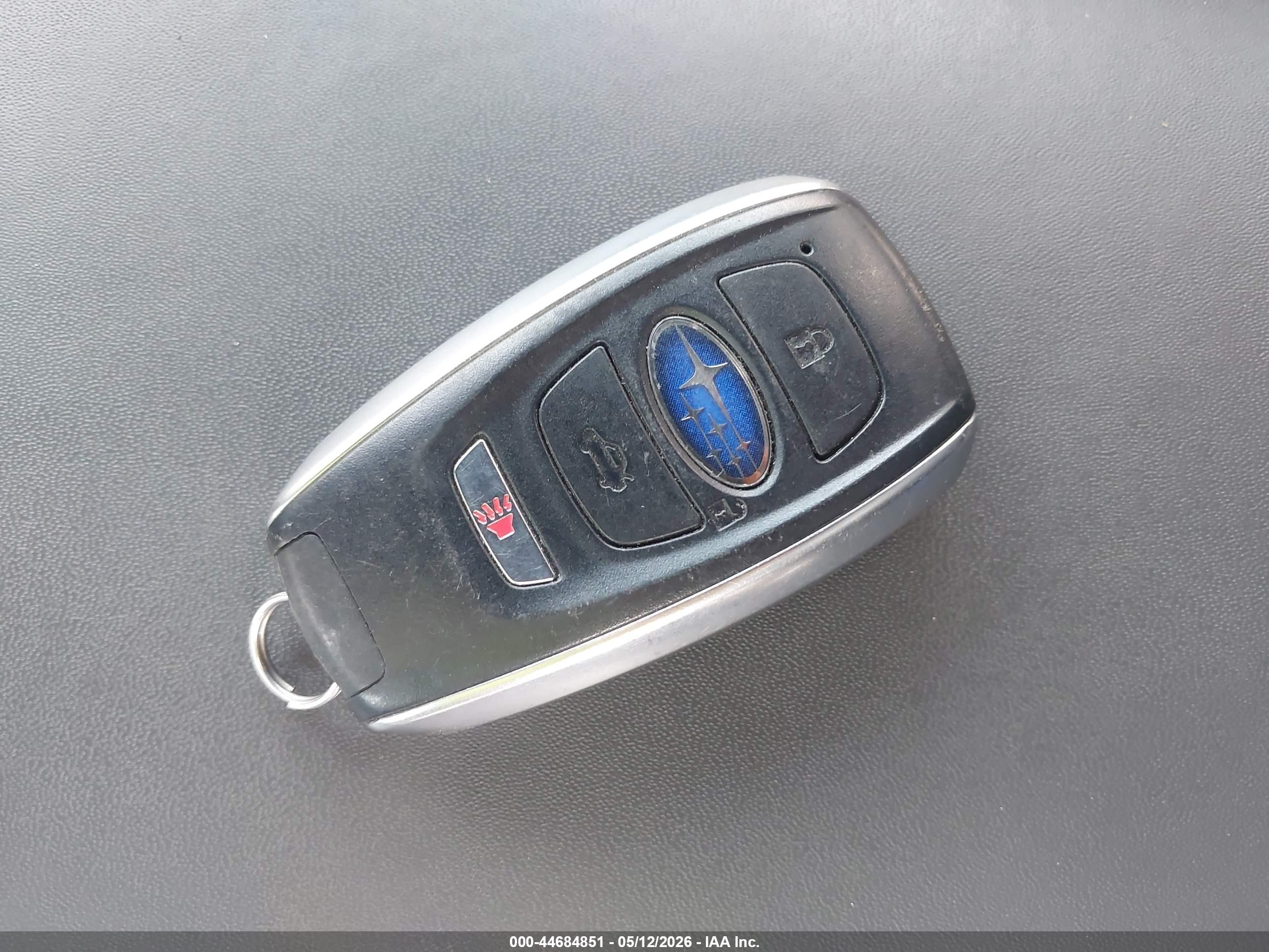 SUBARU OUTBACK image 11
