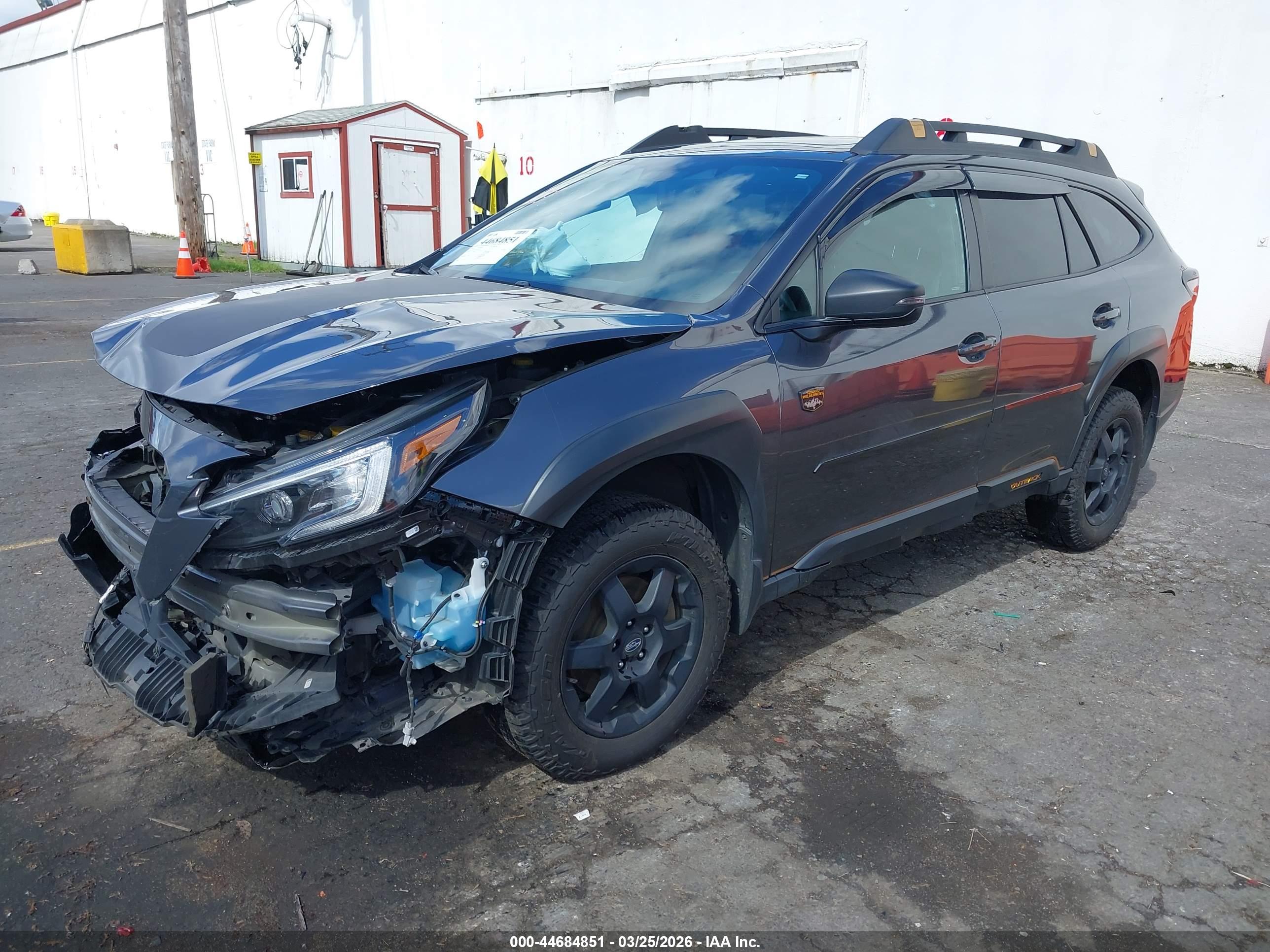 SUBARU OUTBACK image 2