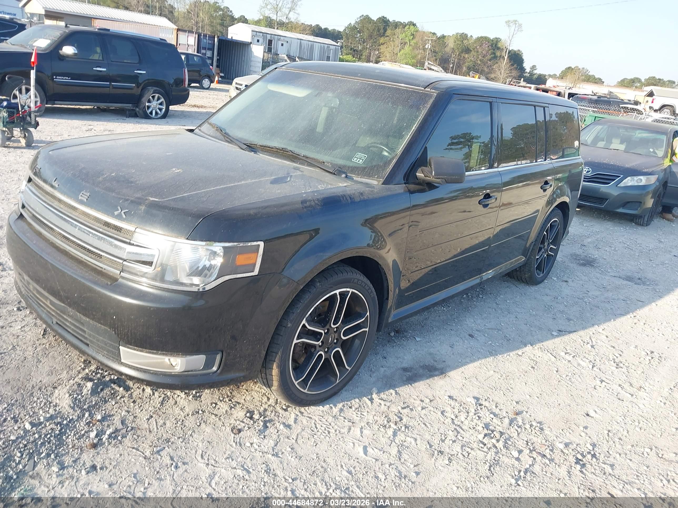 FORD FLEX image 2