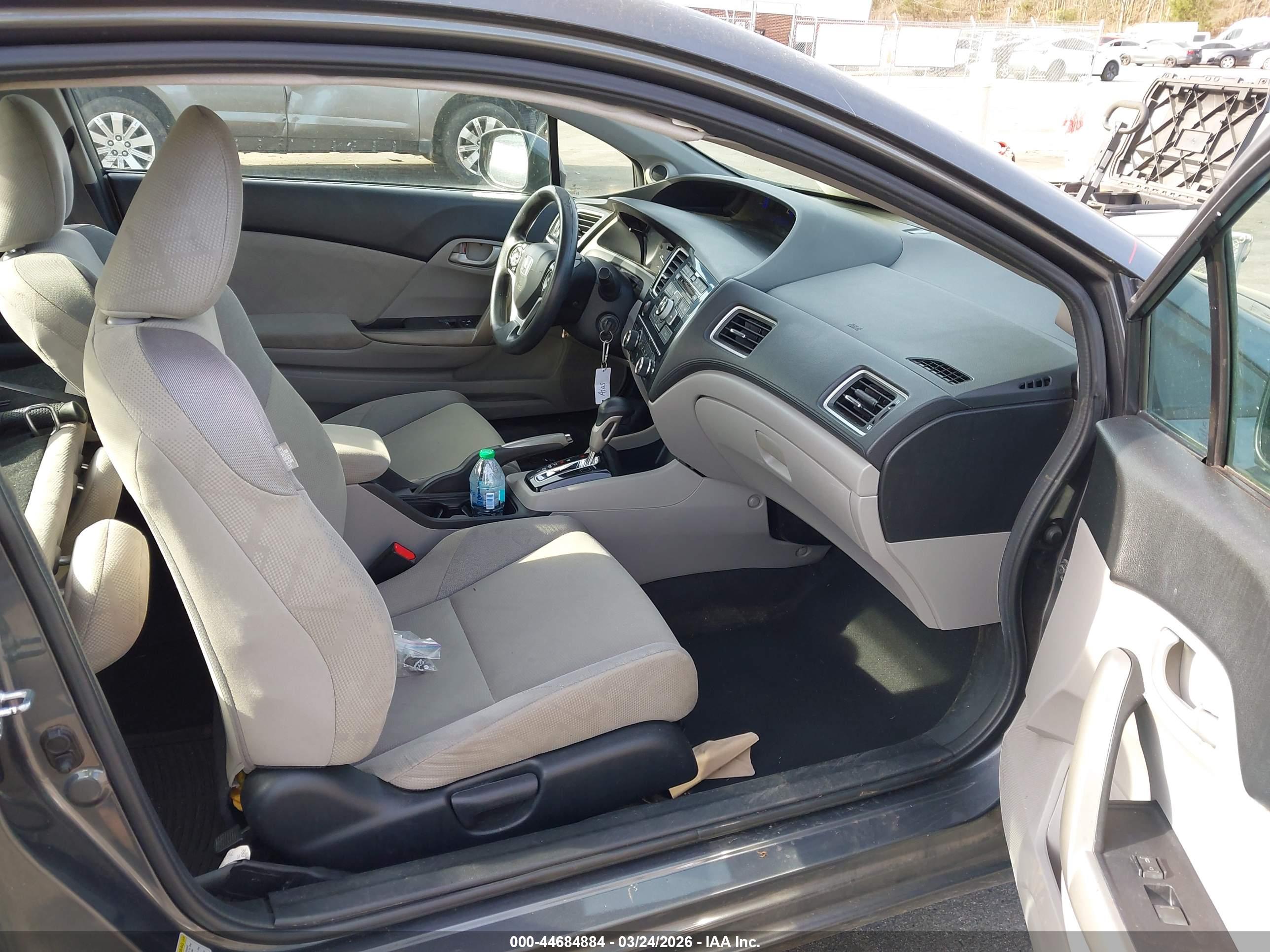 HONDA CIVIC image 5