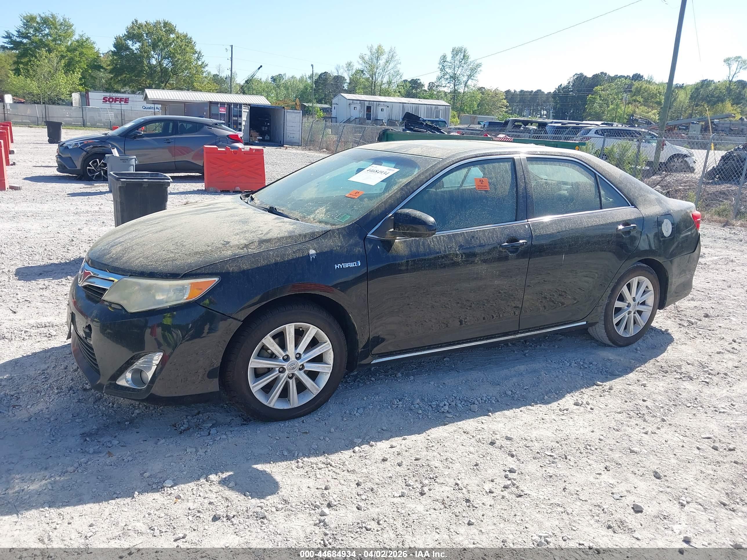 TOYOTA CAMRY image 6