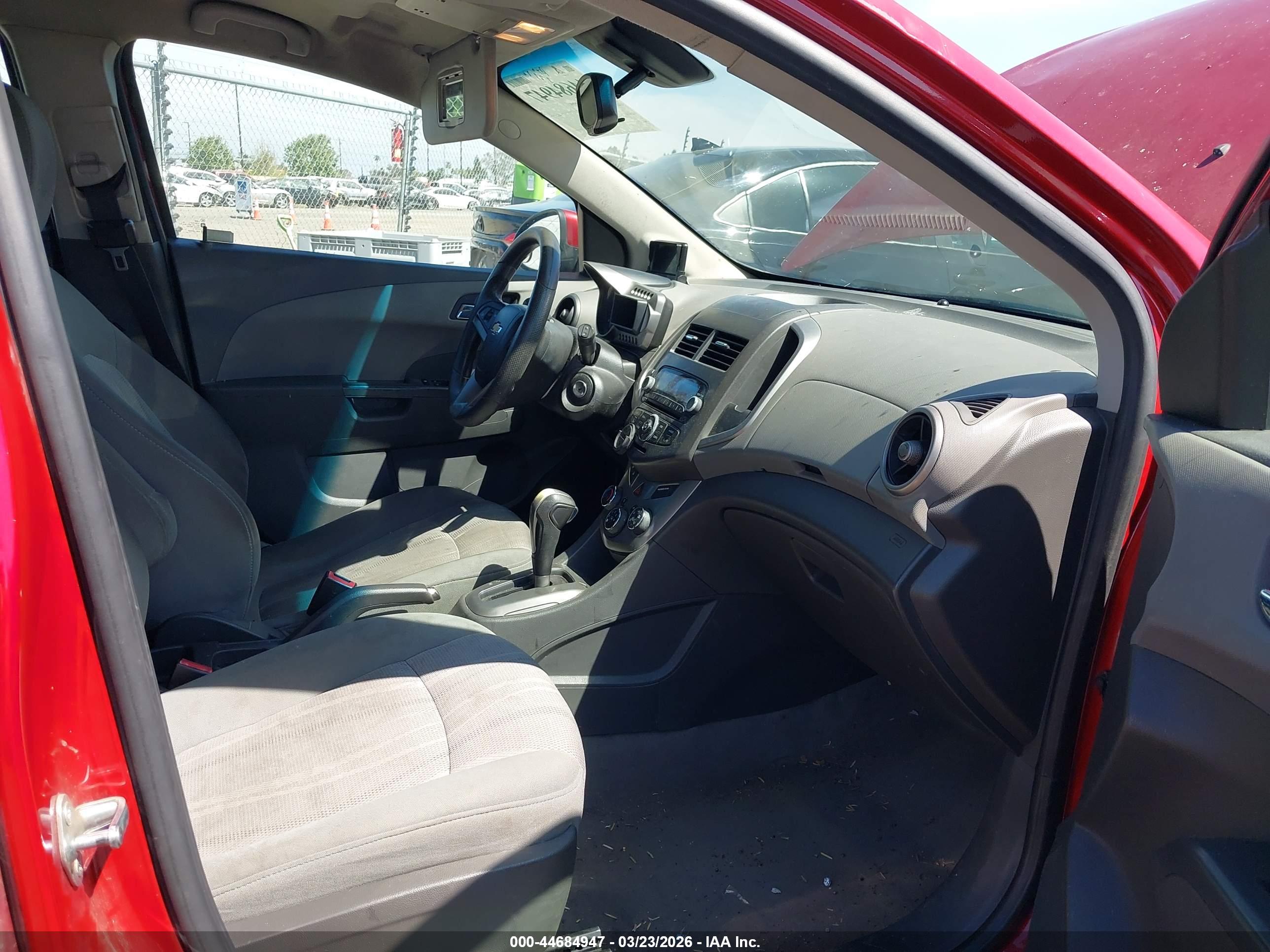 CHEVROLET SONIC image 5