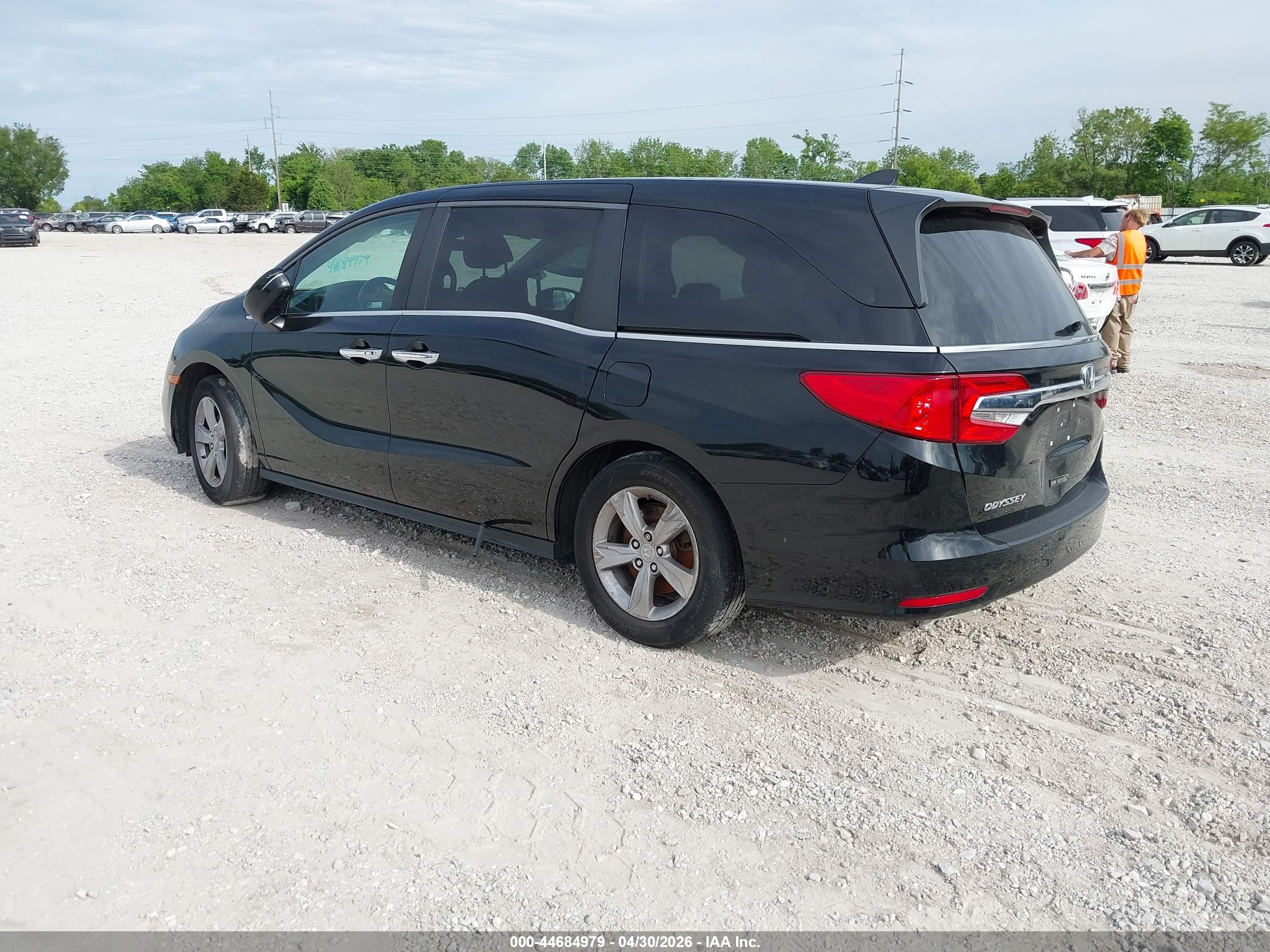 HONDA ODYSSEY image 3