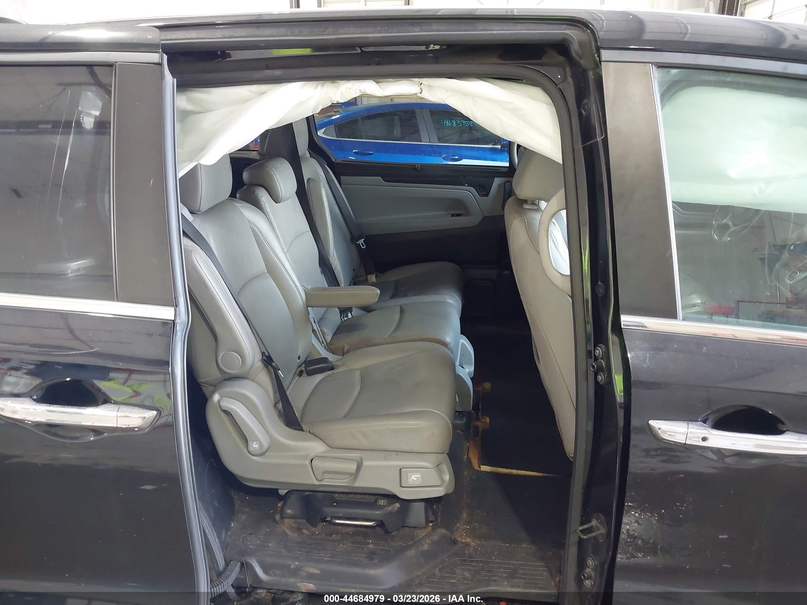 HONDA ODYSSEY image 8