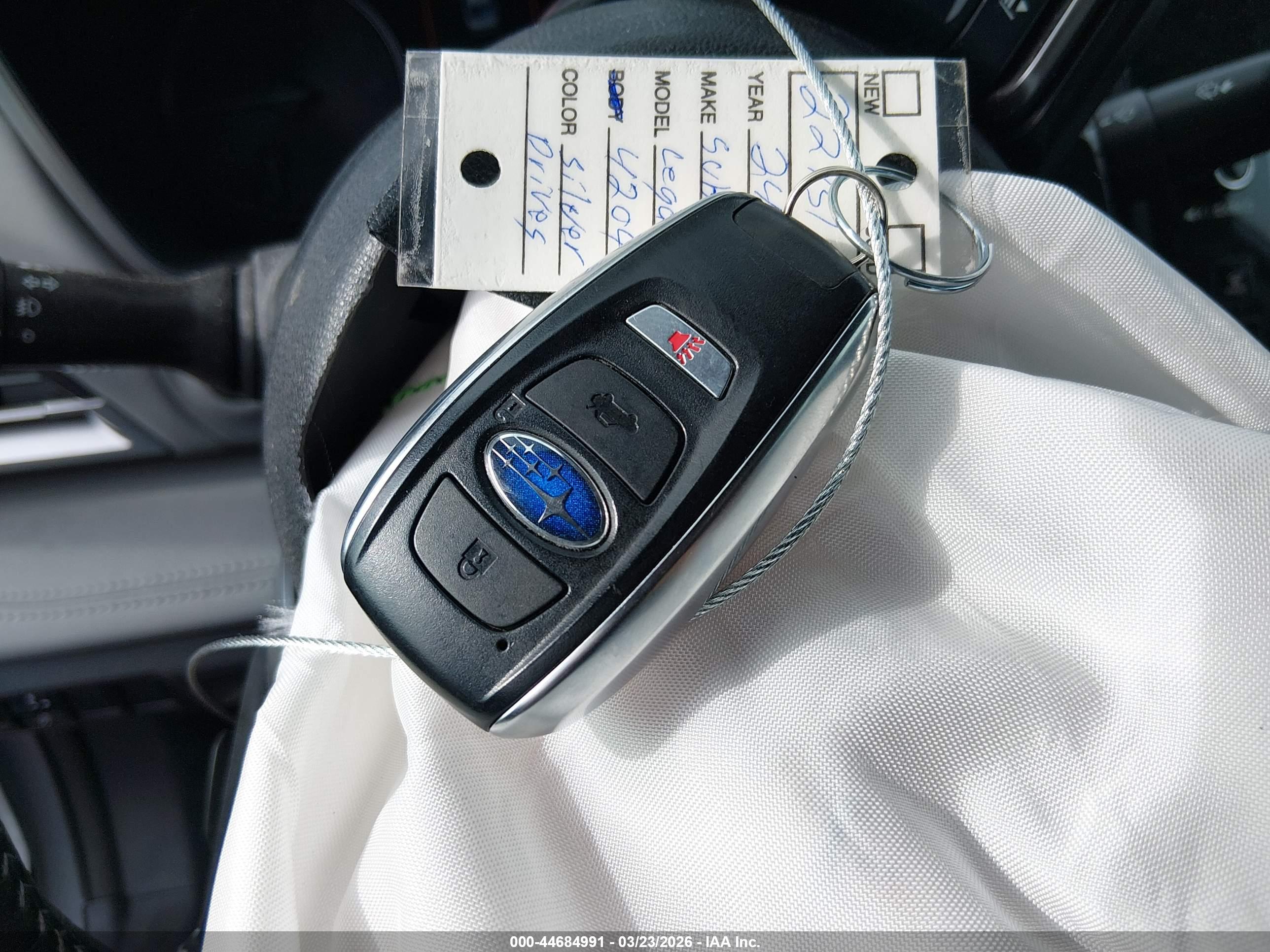 SUBARU LEGACY image 11